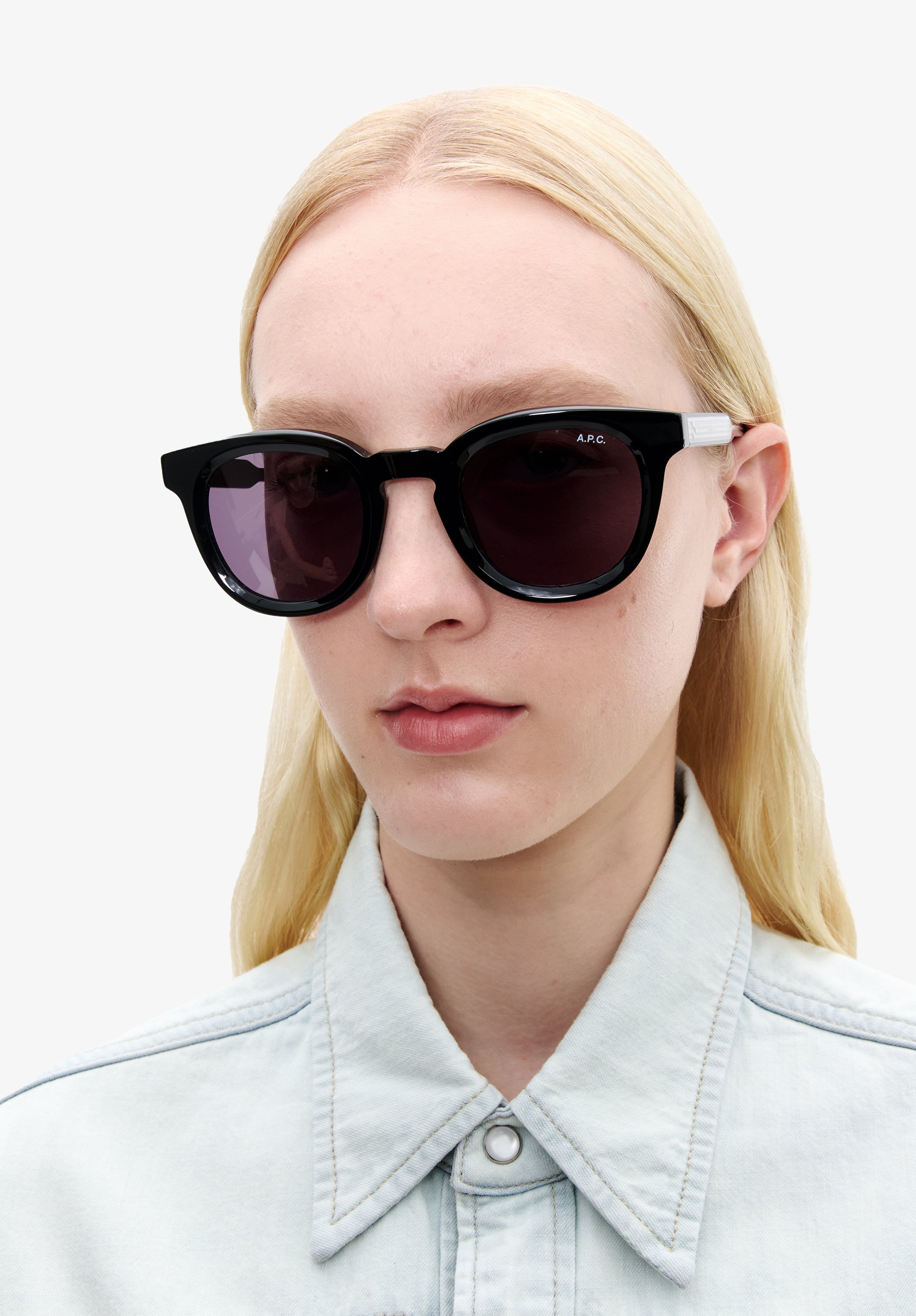 A.P.C. Accessories Les Lou Sonnenbrille Schwarz TU