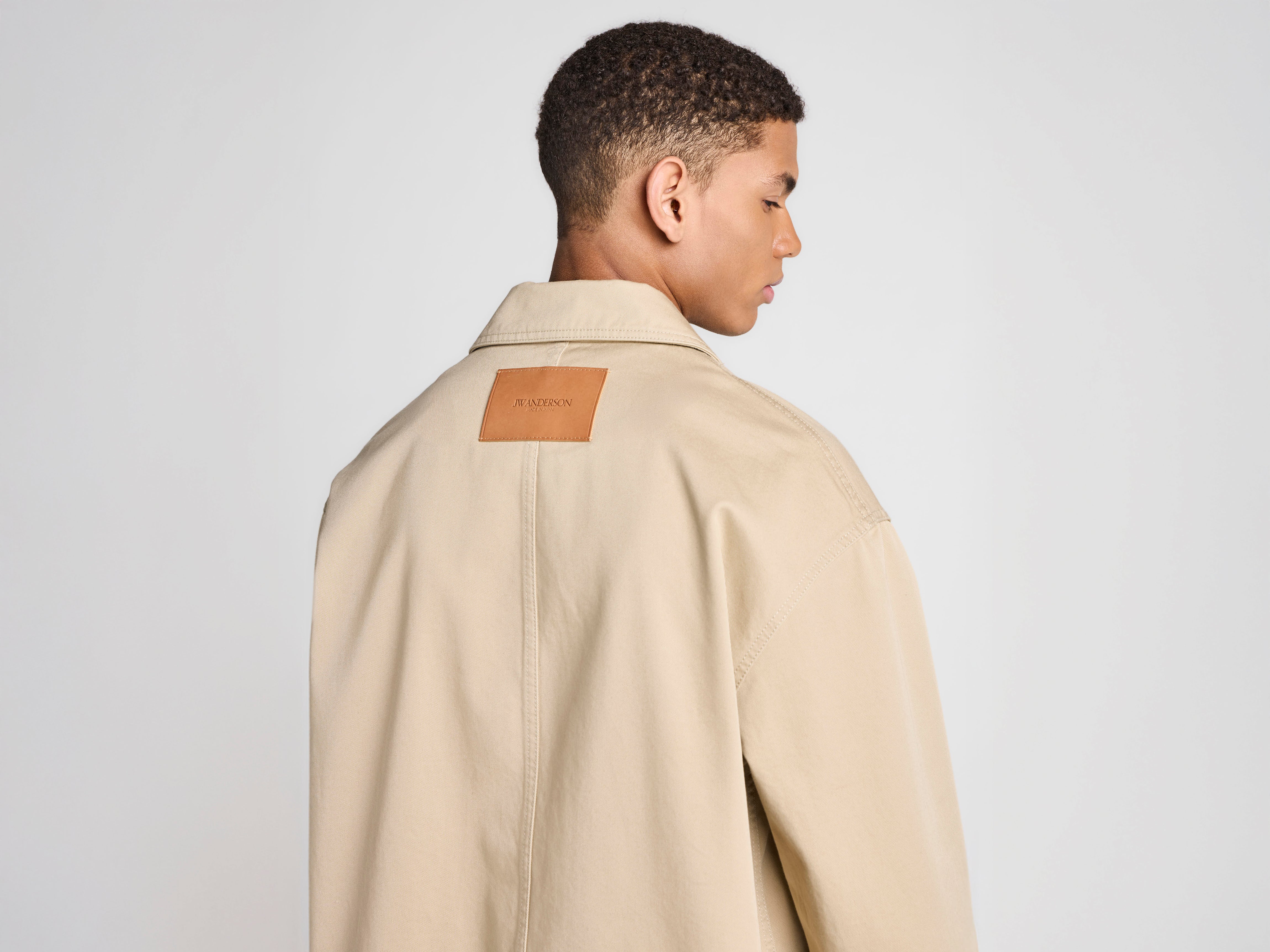 J.W.Anderson Jacke Herren Beige Patch Pocket Lederdetail