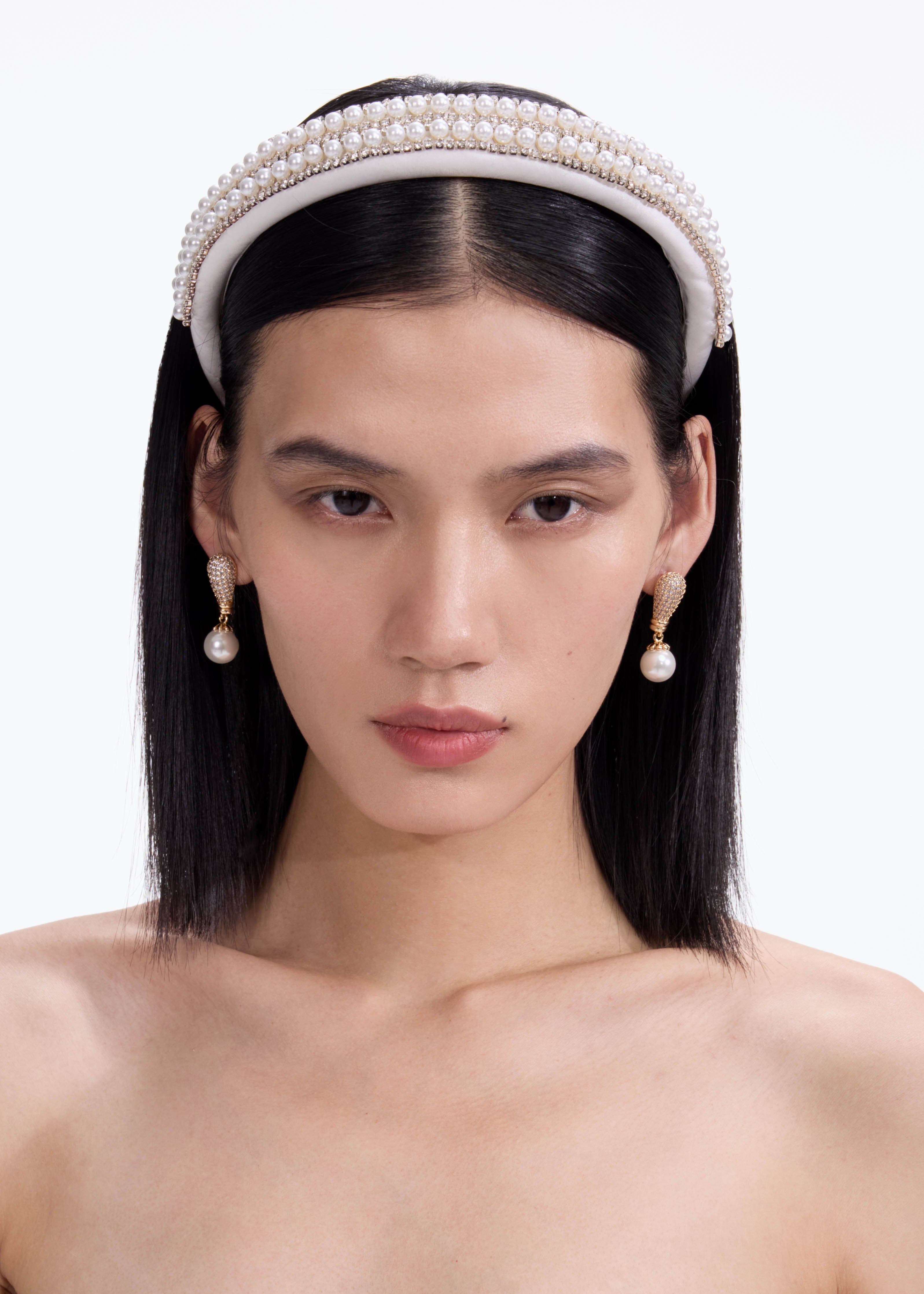 Self Portrait Hair Accessories Crystal Pearl Haarreif Creme One Size