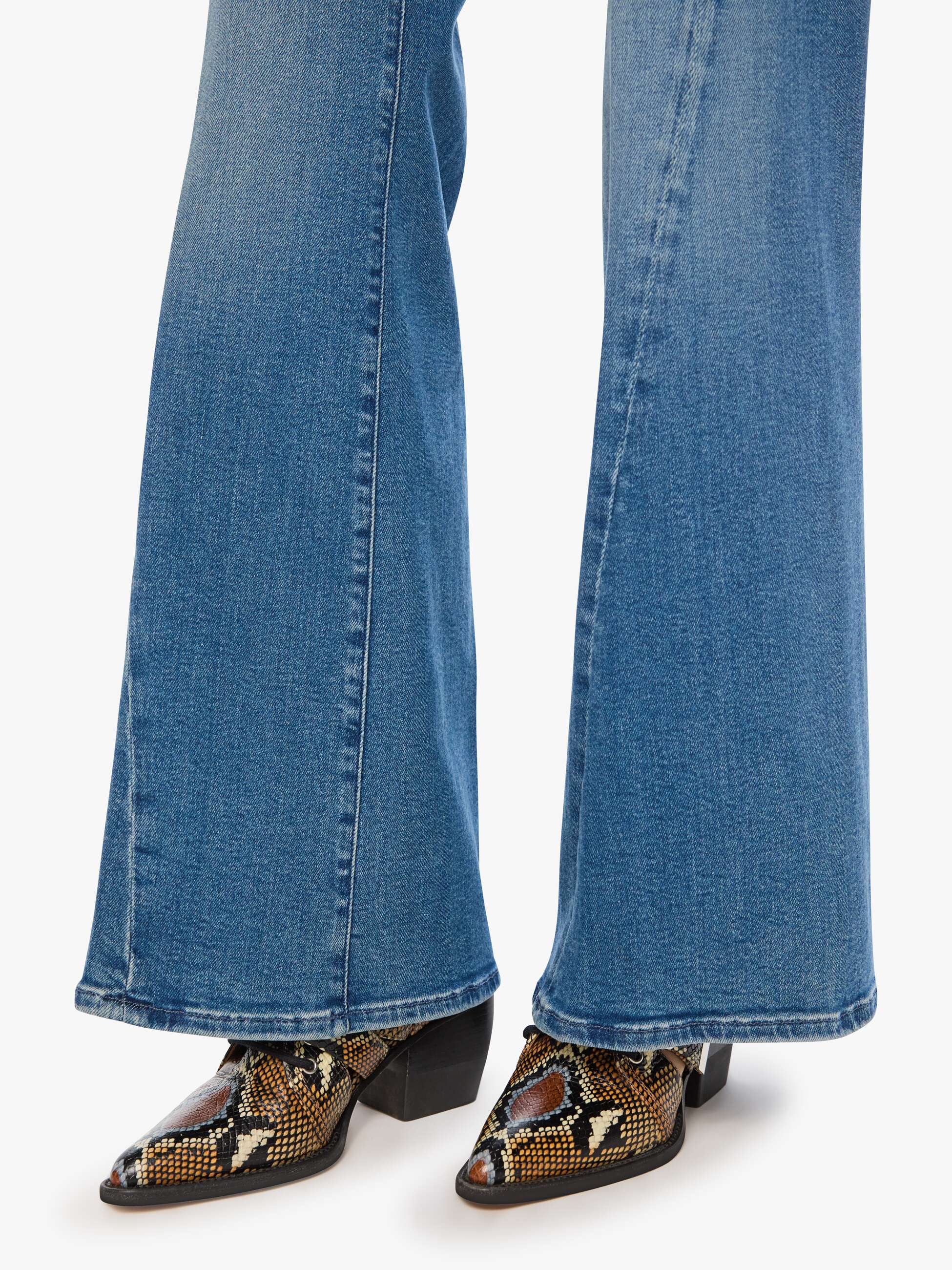 MOTHER Mid Rise Sidestepper Twist Sneak Jeans Strike It Rich