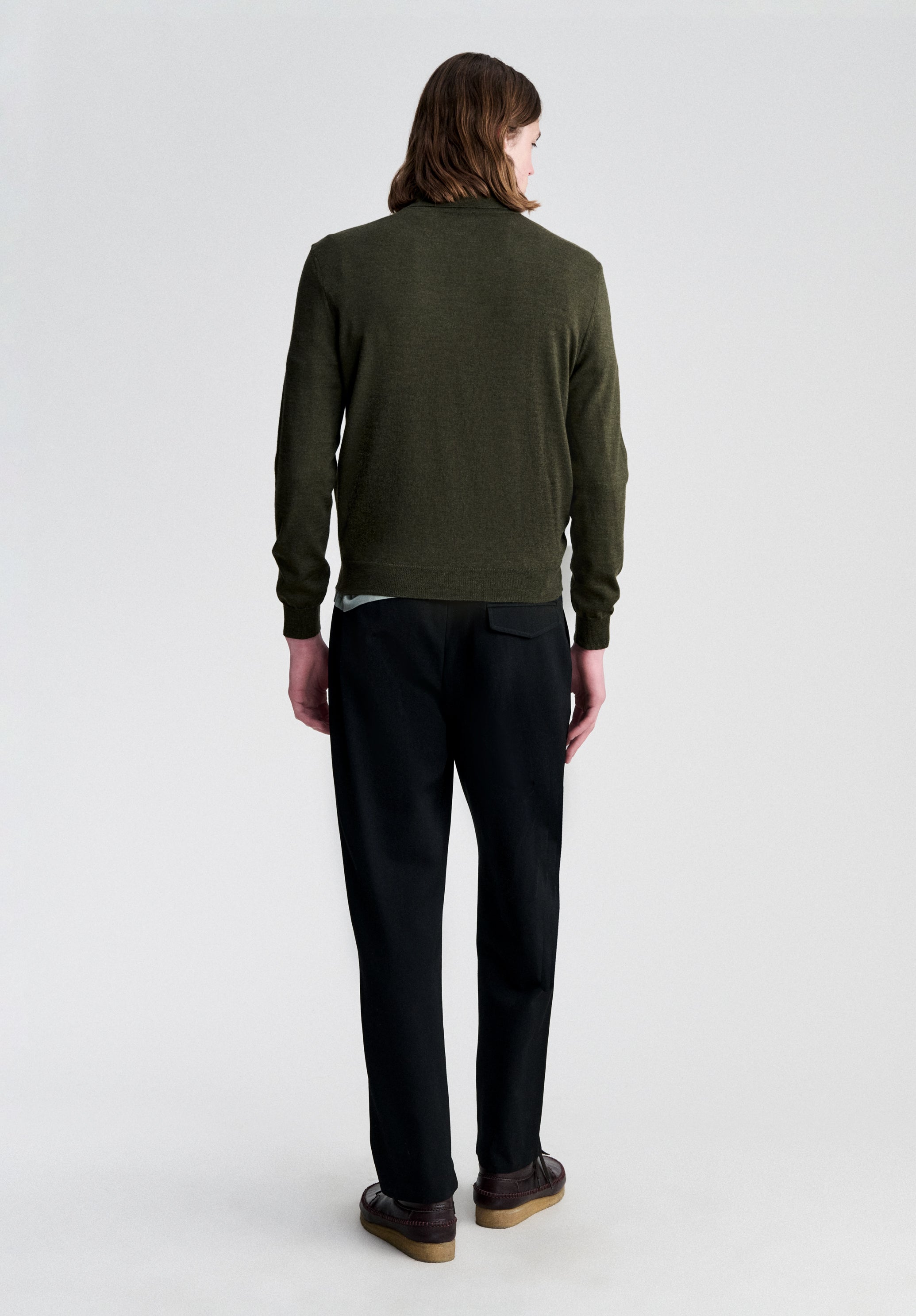 A.P.C. Woll Poloshirt dunkelgrün Langarm Perlmutt