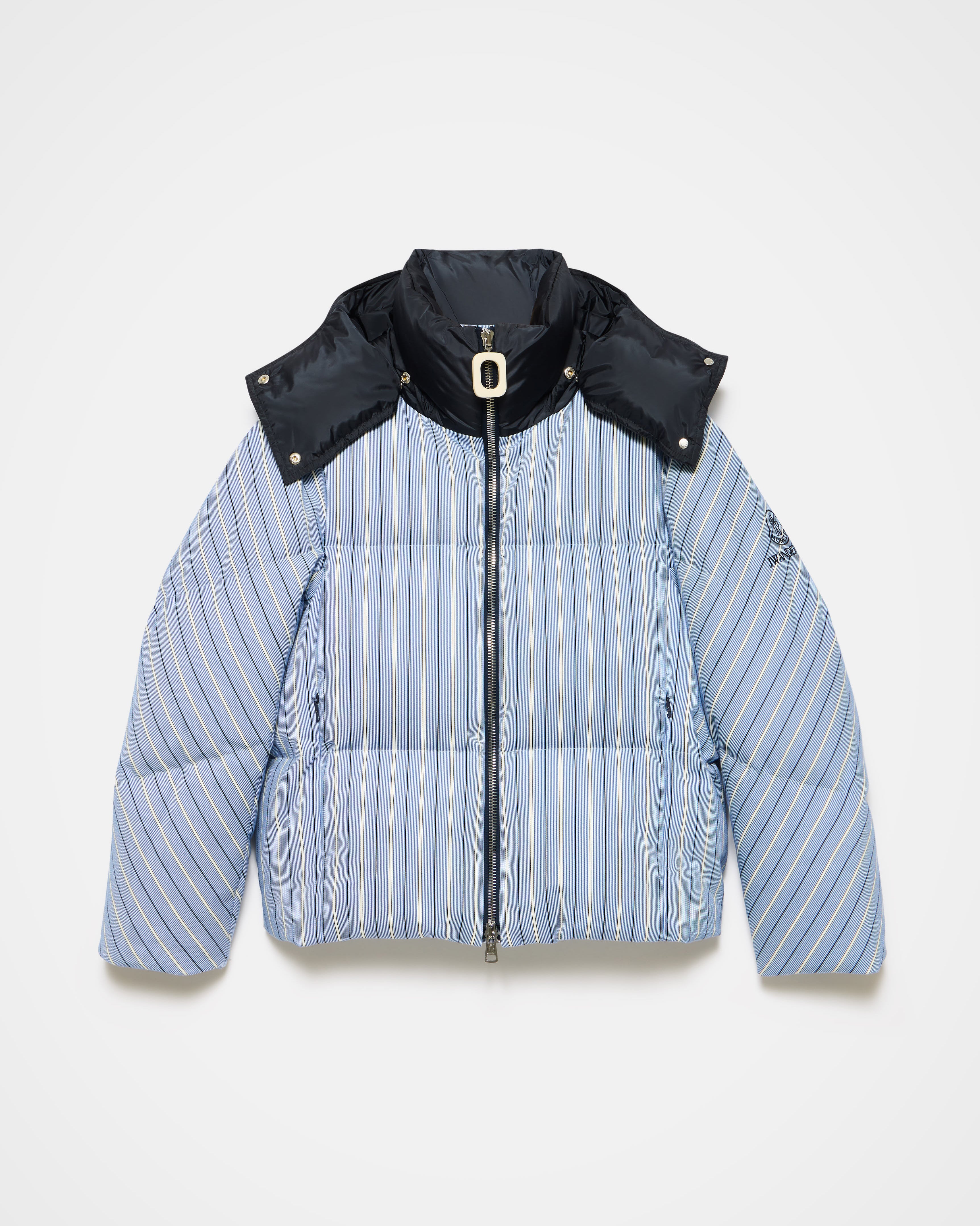 J.W.Anderson x Moncler Puffer Jacke Blau-Weiß