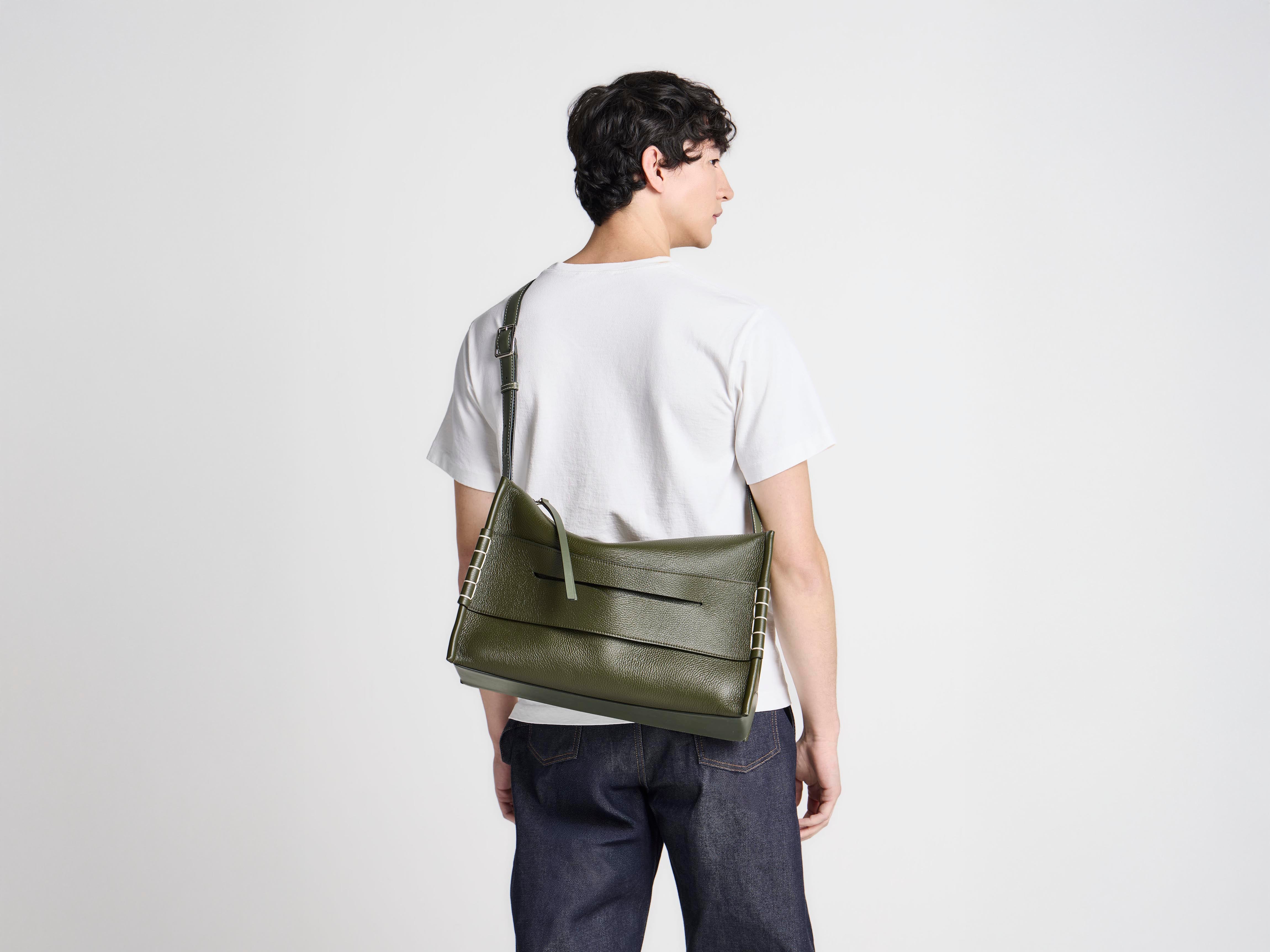 J.W.Anderson Messenger Loafer Tasche Khaki Leder