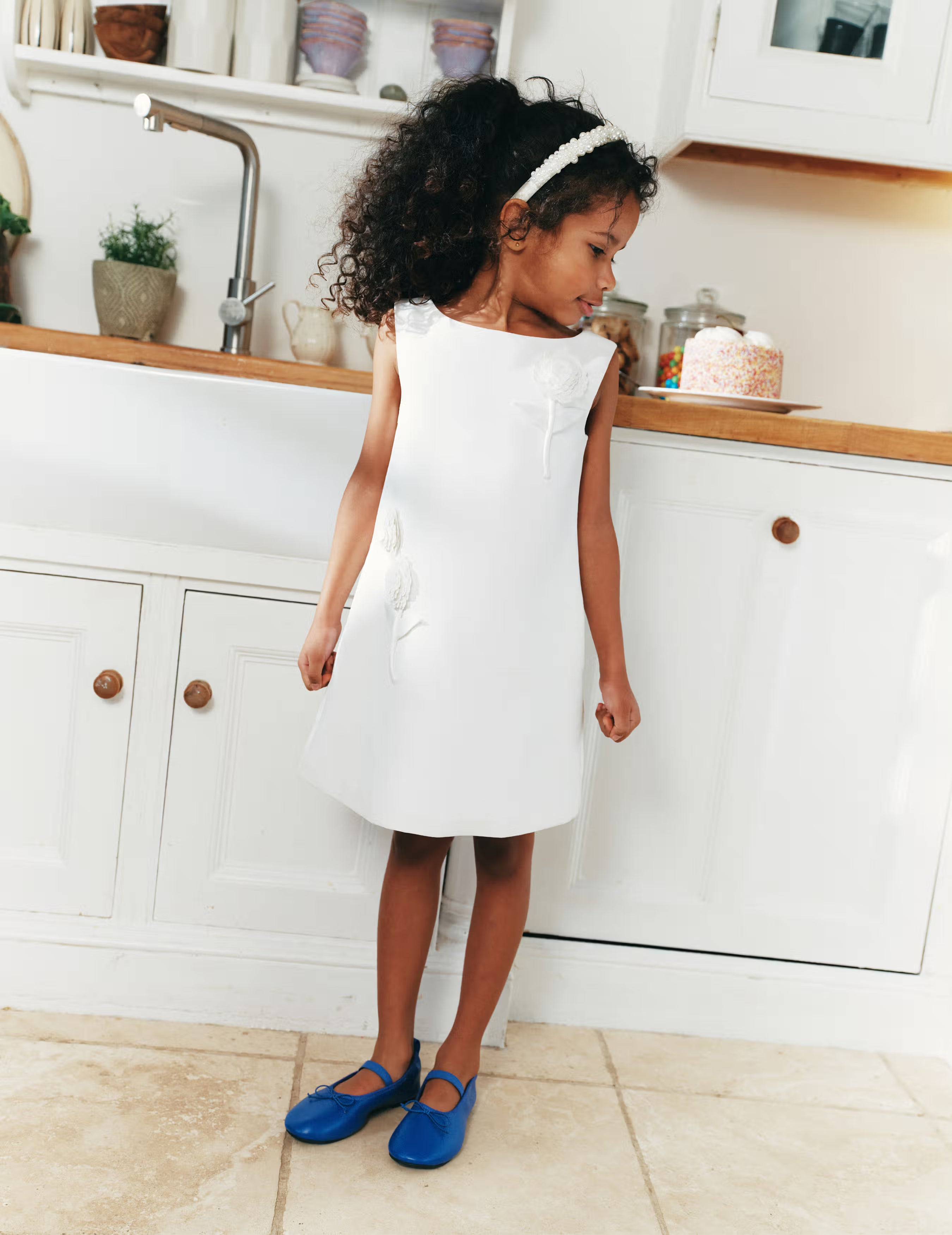 Self Portrait White Crepe Sequin Flower Kleid Weiß 5/6 Jahre