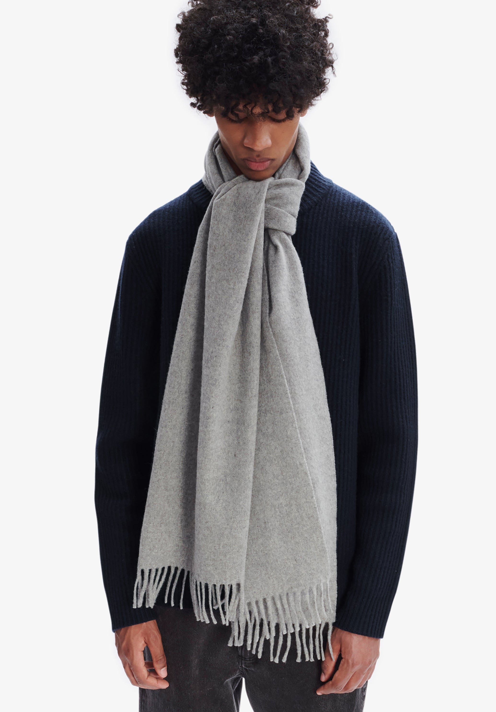 A.P.C. Ambroise Brodée Schal Unisex Fransen Logo