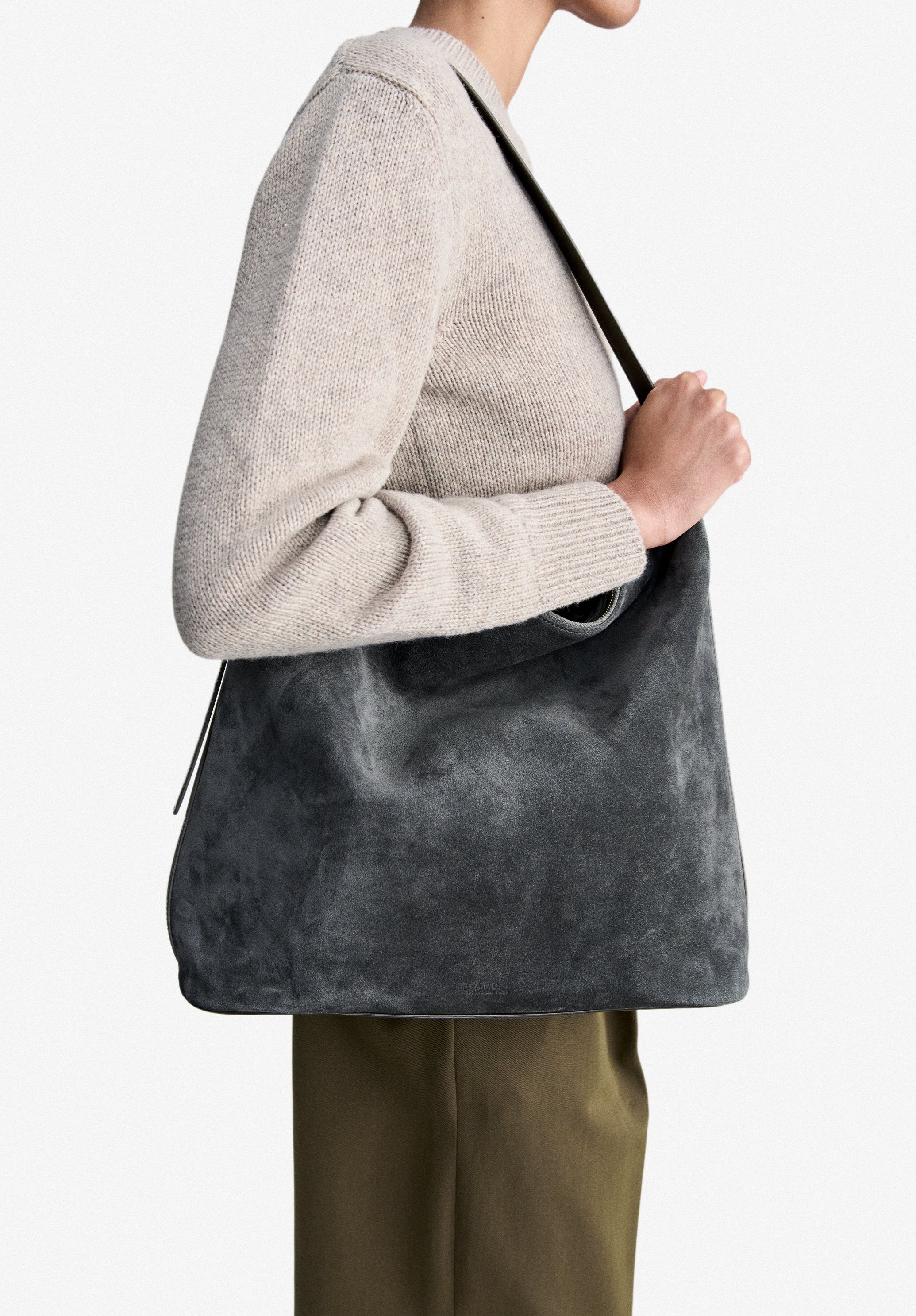 A.P.C. Vera Maxi Hobo Tasche Reißverschluss TU