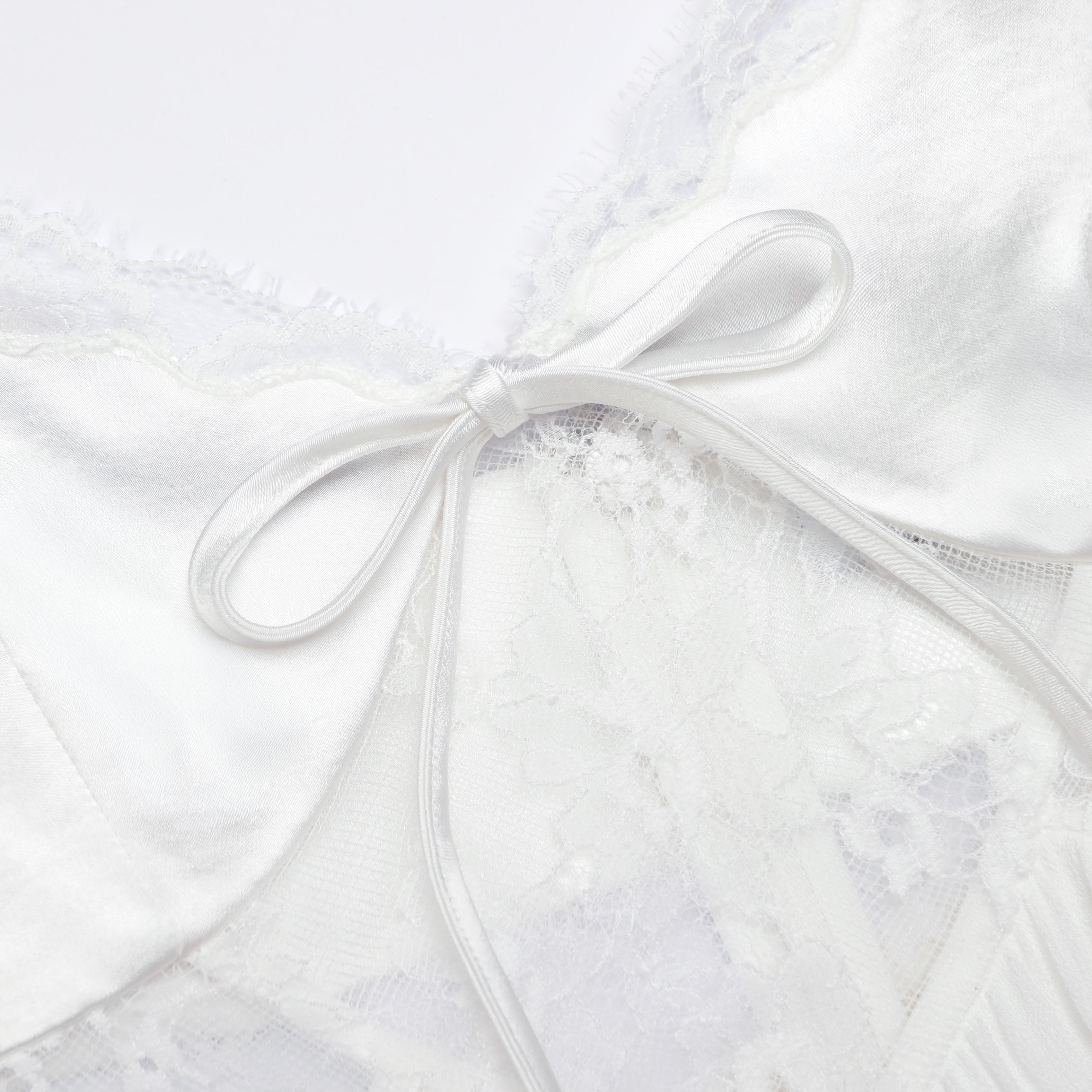 Self Portrait White Georgette Satin Maxikleid weiß