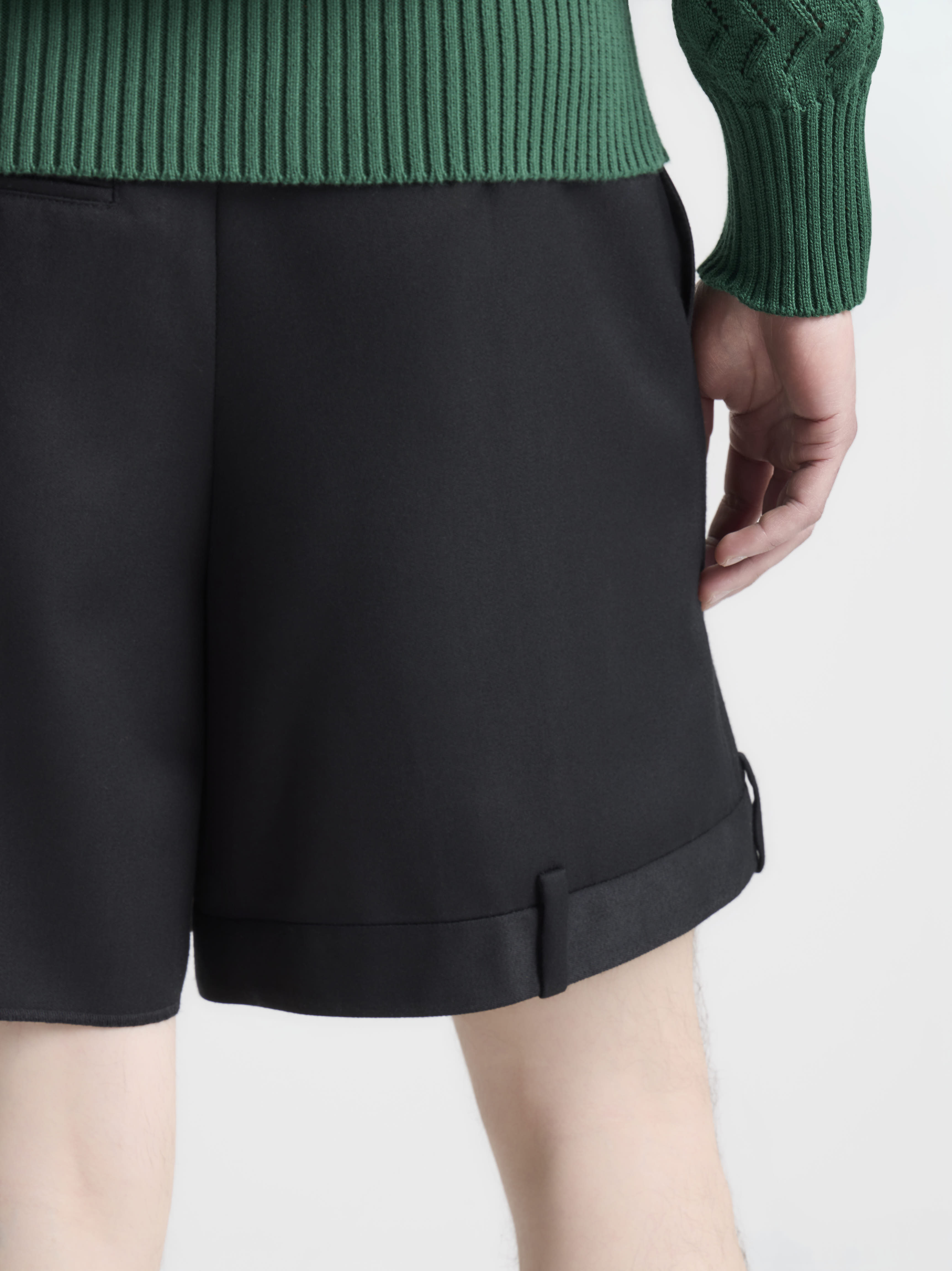 J.W.Anderson Shorts Herren Schwarz Wolle Folded Hornknöpfe