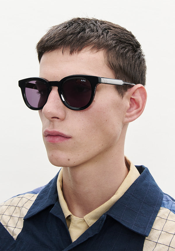 A.P.C. Accessories Les Lou Sonnenbrille Schwarz TU