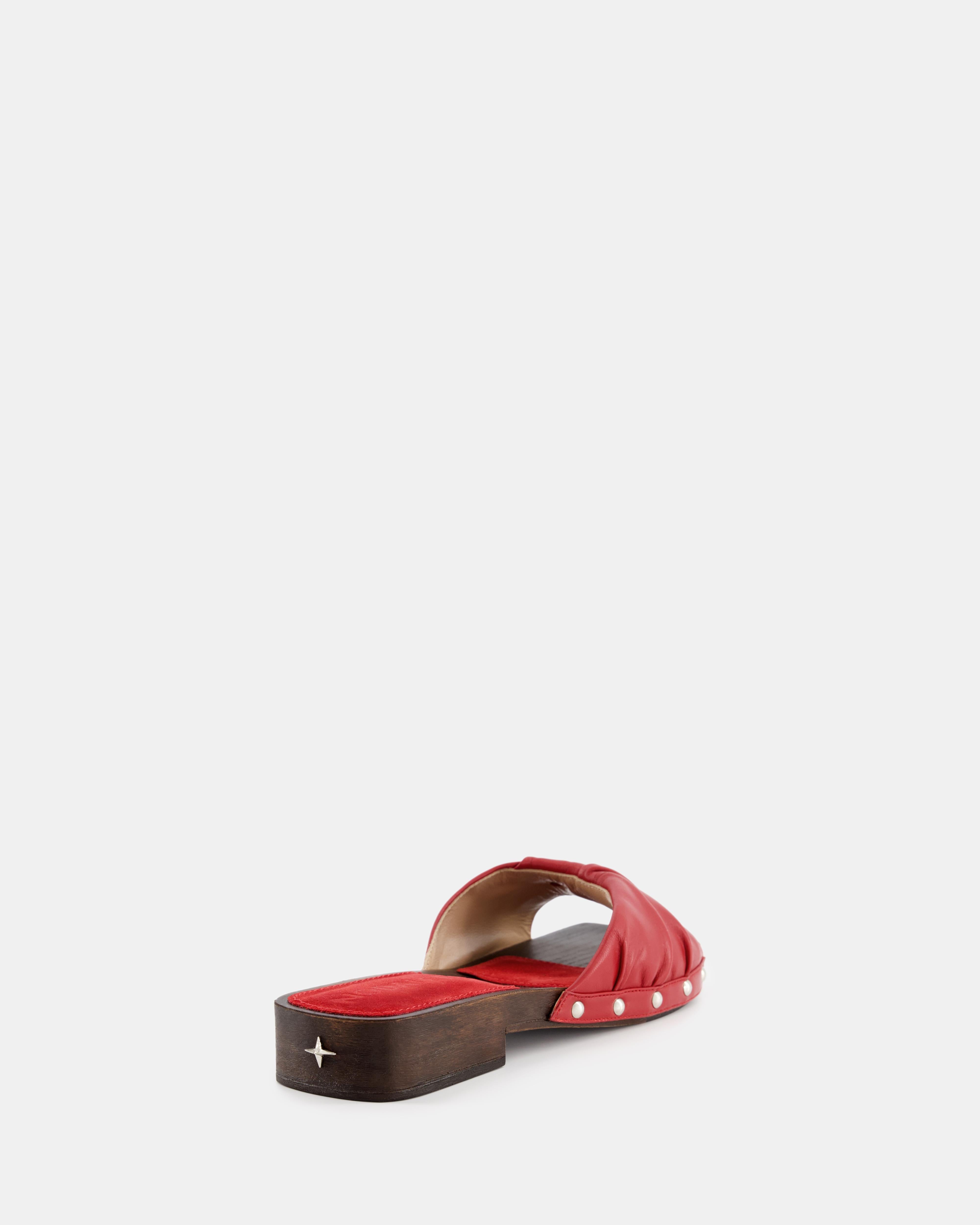 Nodaleto Bulla Mellow Flat Clog Midnight Red Leder