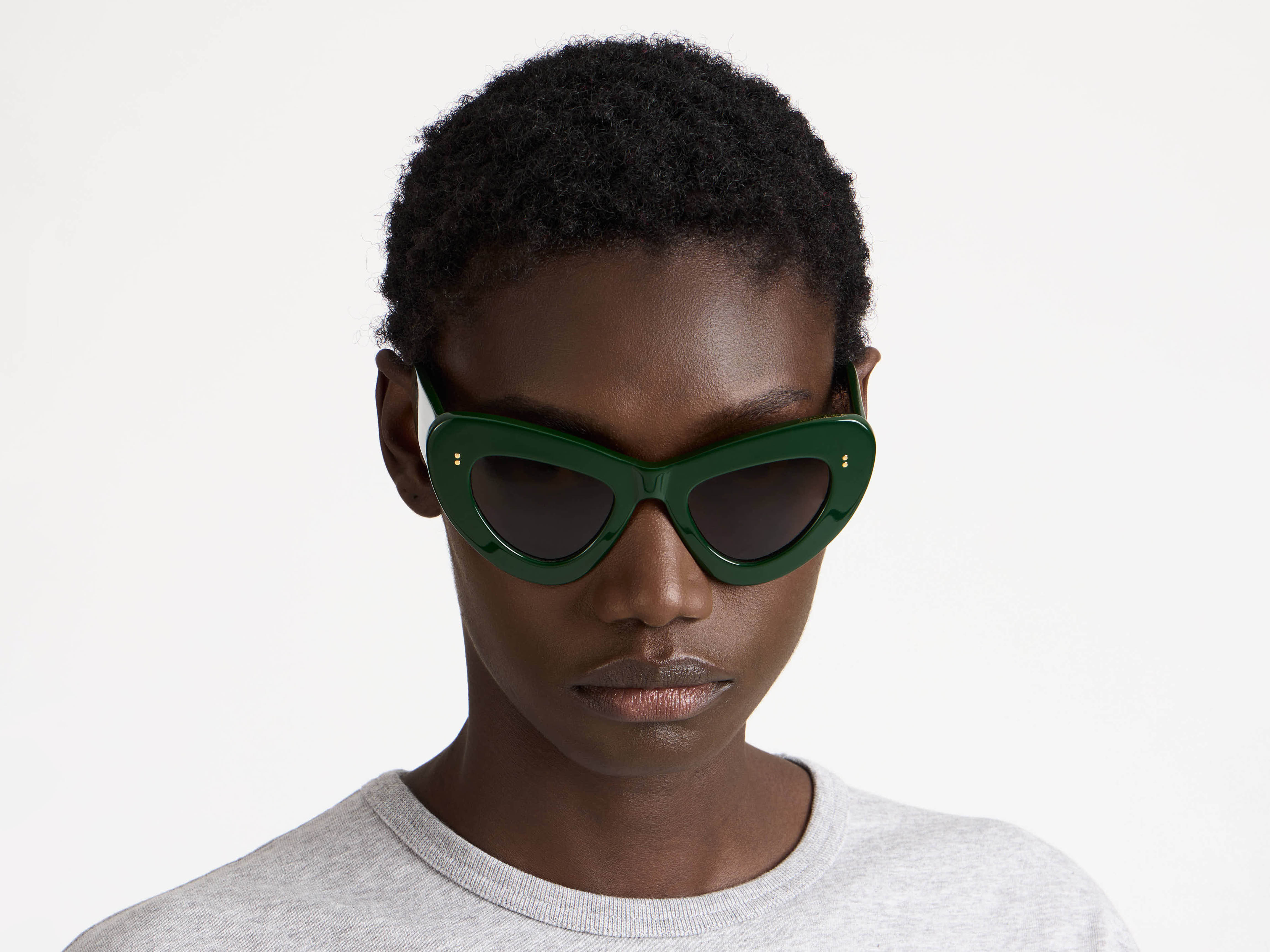 J.W.Anderson JWA06 Butterfly Sonnenbrille Forest Green Acetat Unisex