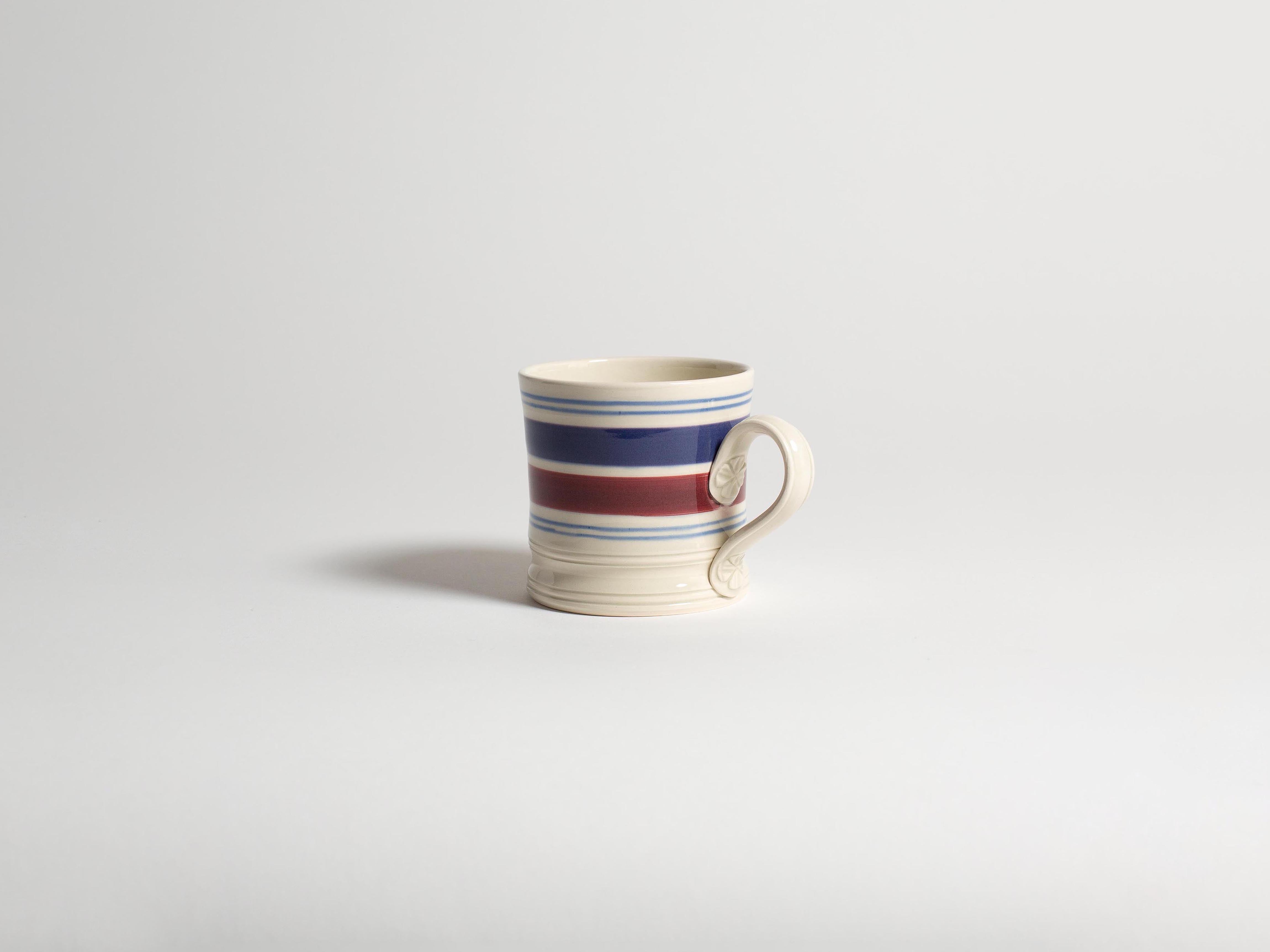J.W.Anderson Tableware Shamrock Mug Tasse Blau Burgundy