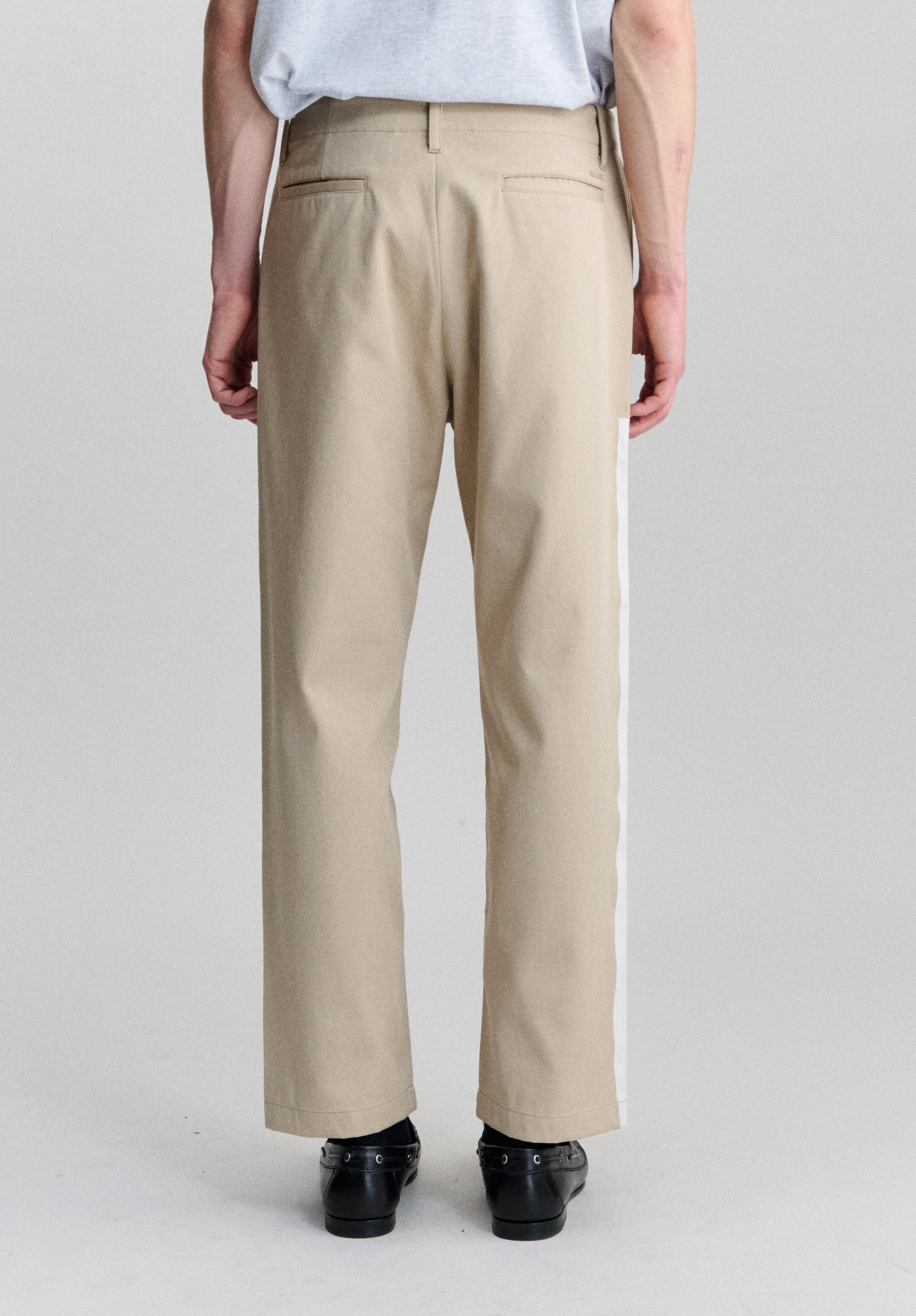 A.P.C. FRGMT. Tupelo Chinohose weit gestreift 44-54