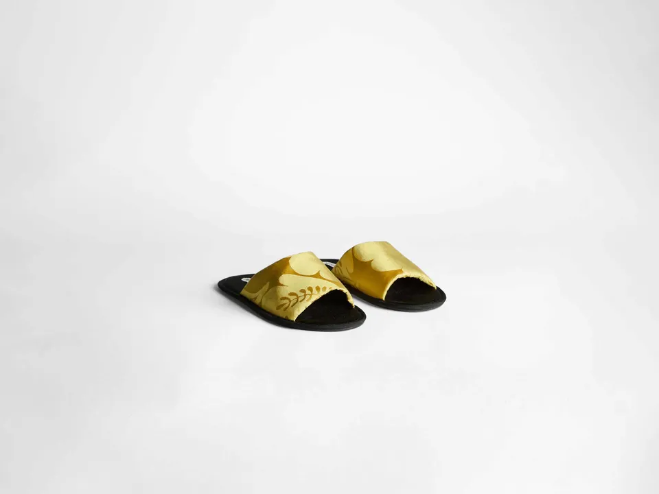 J.W.Anderson Open Toe Slides Citrine Seide Damen