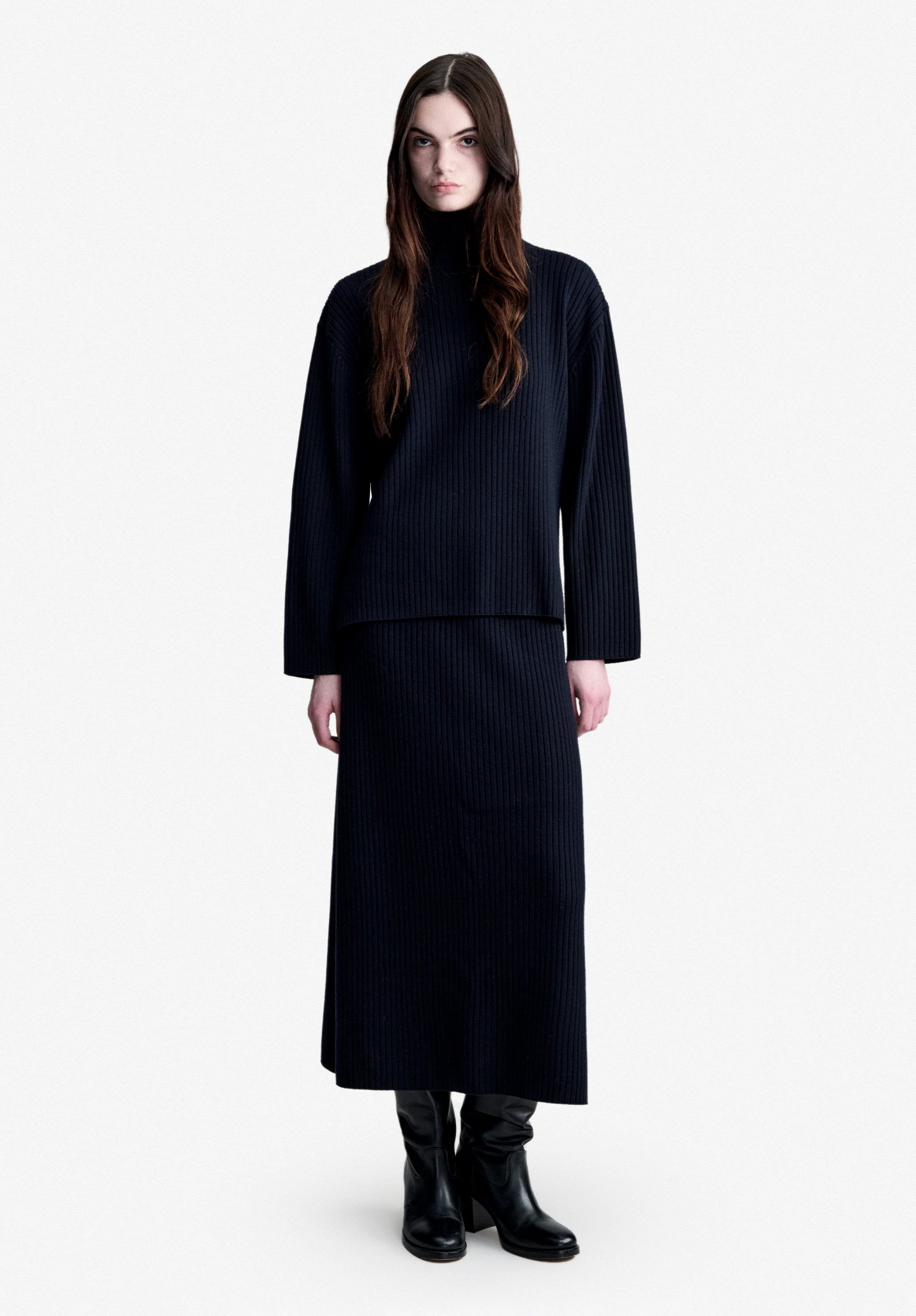 A.P.C. Rock Merinowolle marineblau lang M