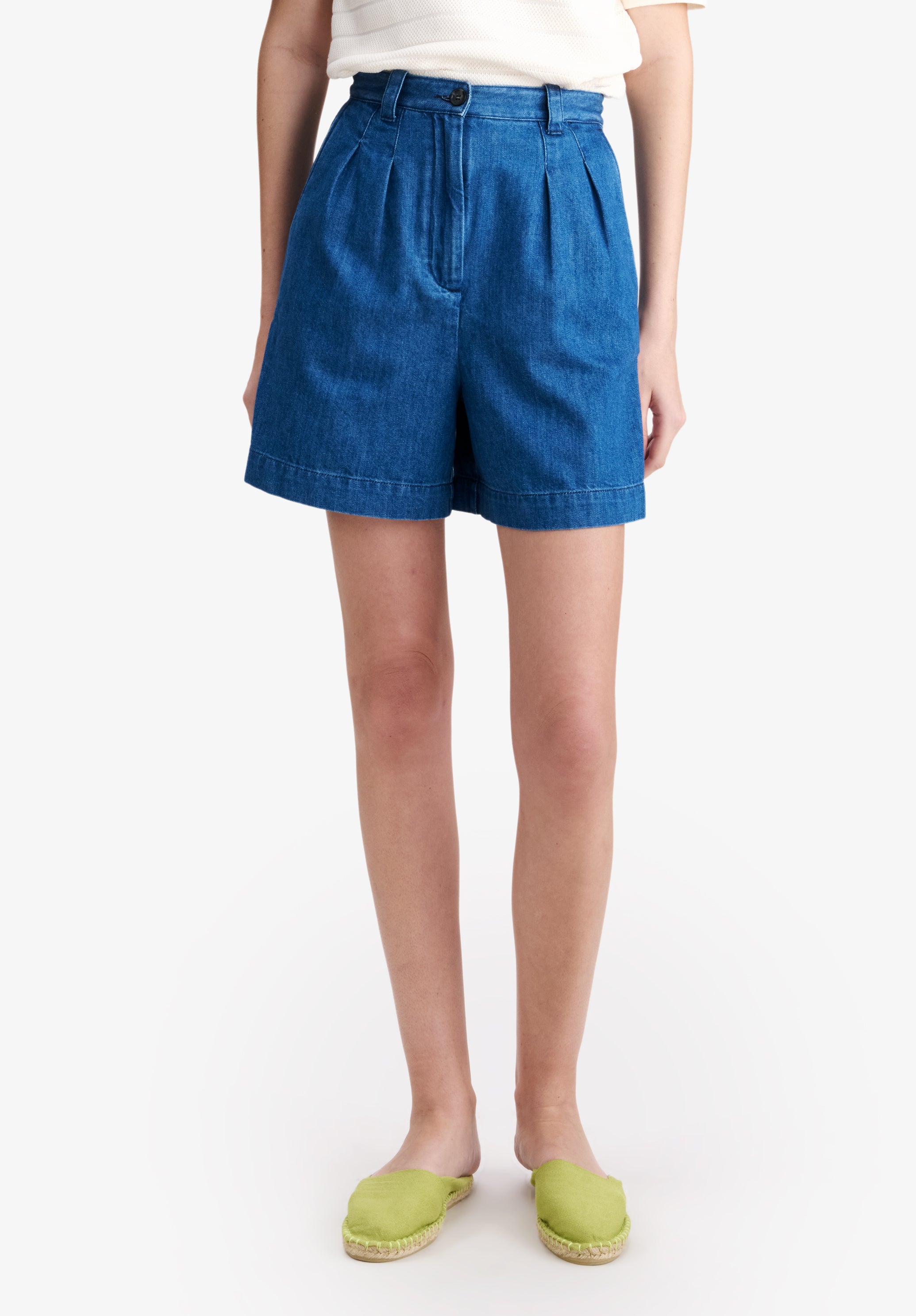 A.P.C. Nola Shorts blau mittlere Taille