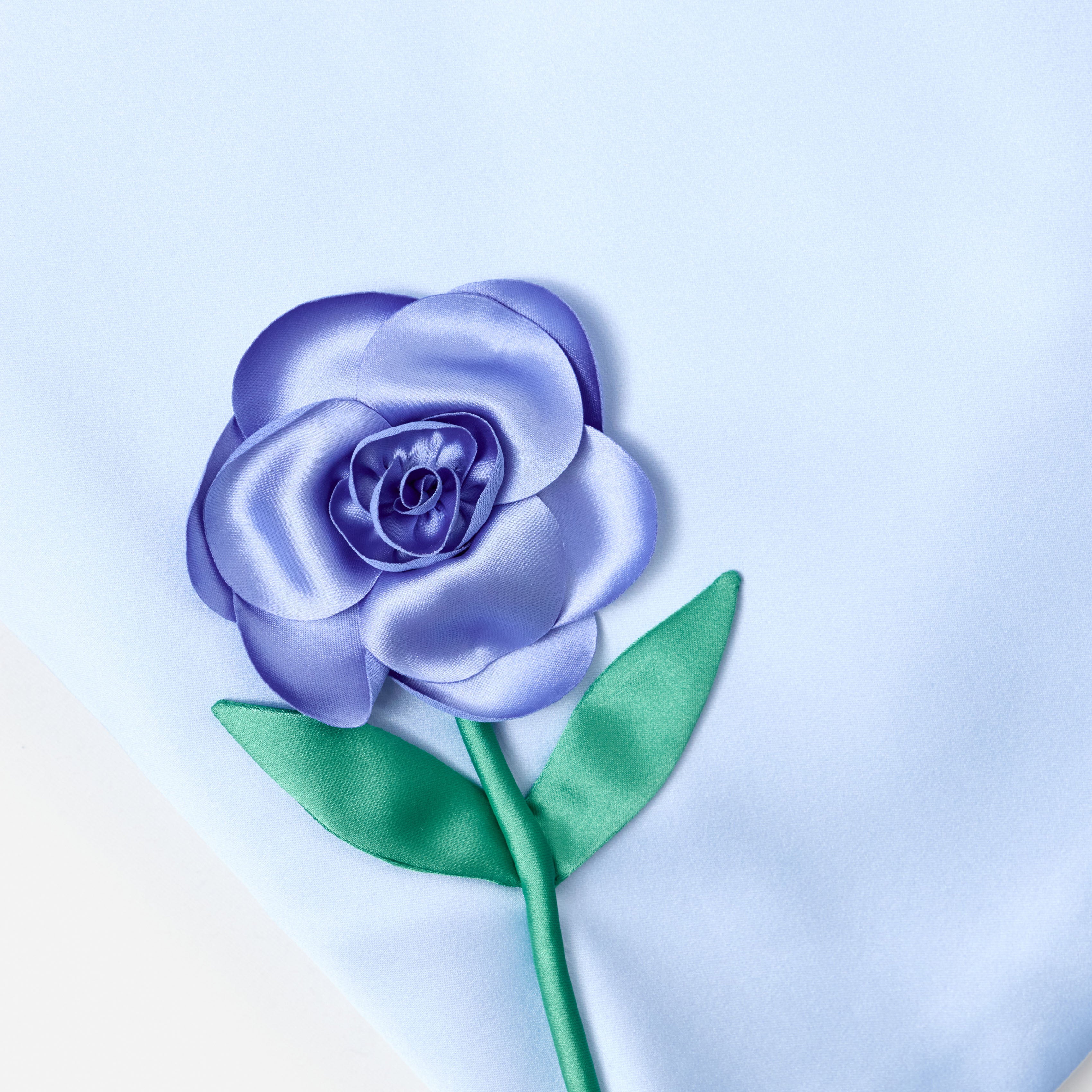 Self Portrait Blaues Satin Kinderkleid Blume 5/6