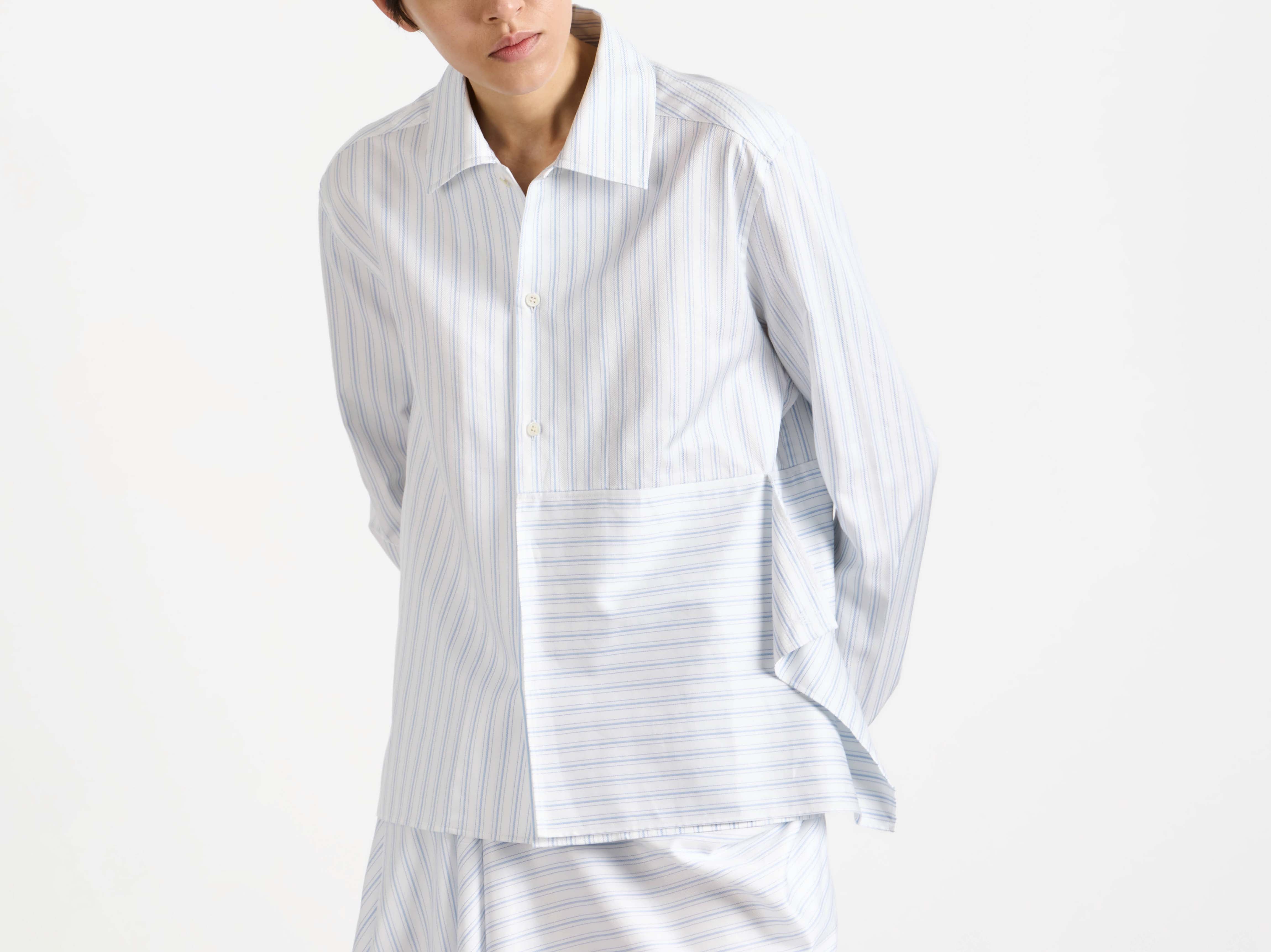 J.W.Anderson Shirts Draped Hemd Weiß Blau Anker