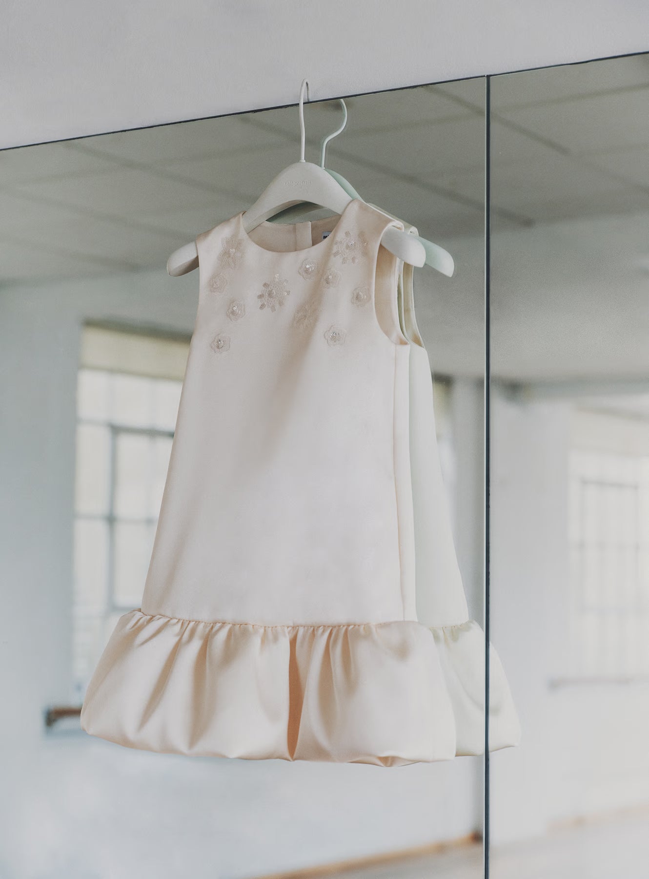 Self Portrait Cream Satin Bubble Kinderkleid Creme Satin