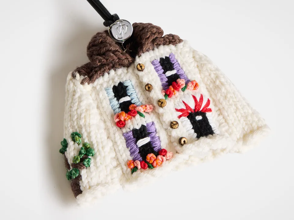 J.W.Anderson Cardigan Charm Anhänger Weiß Wolle