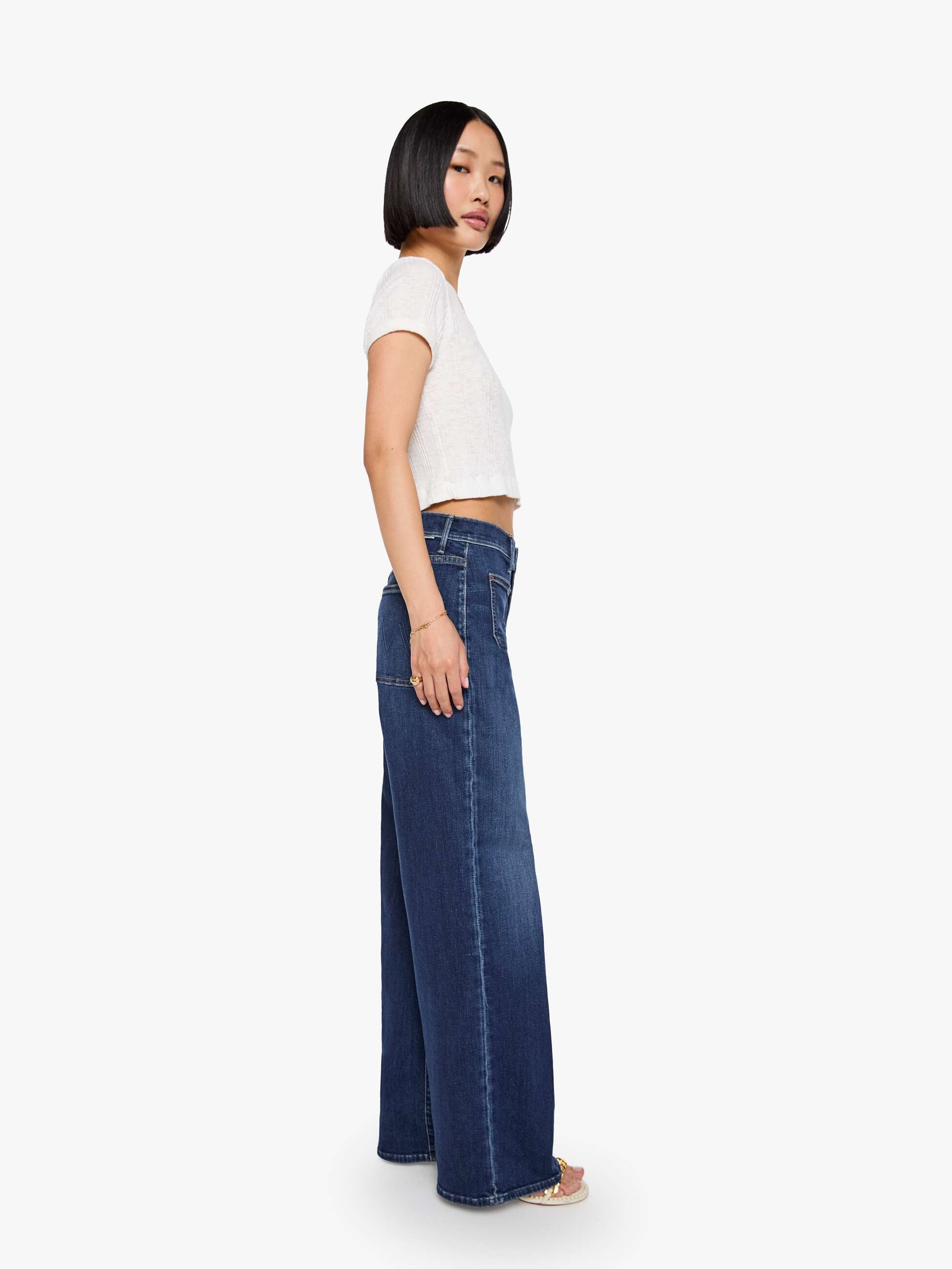 Mother Lil Patch Pocket Maven Sneak Jeans Backstage Pass Petite