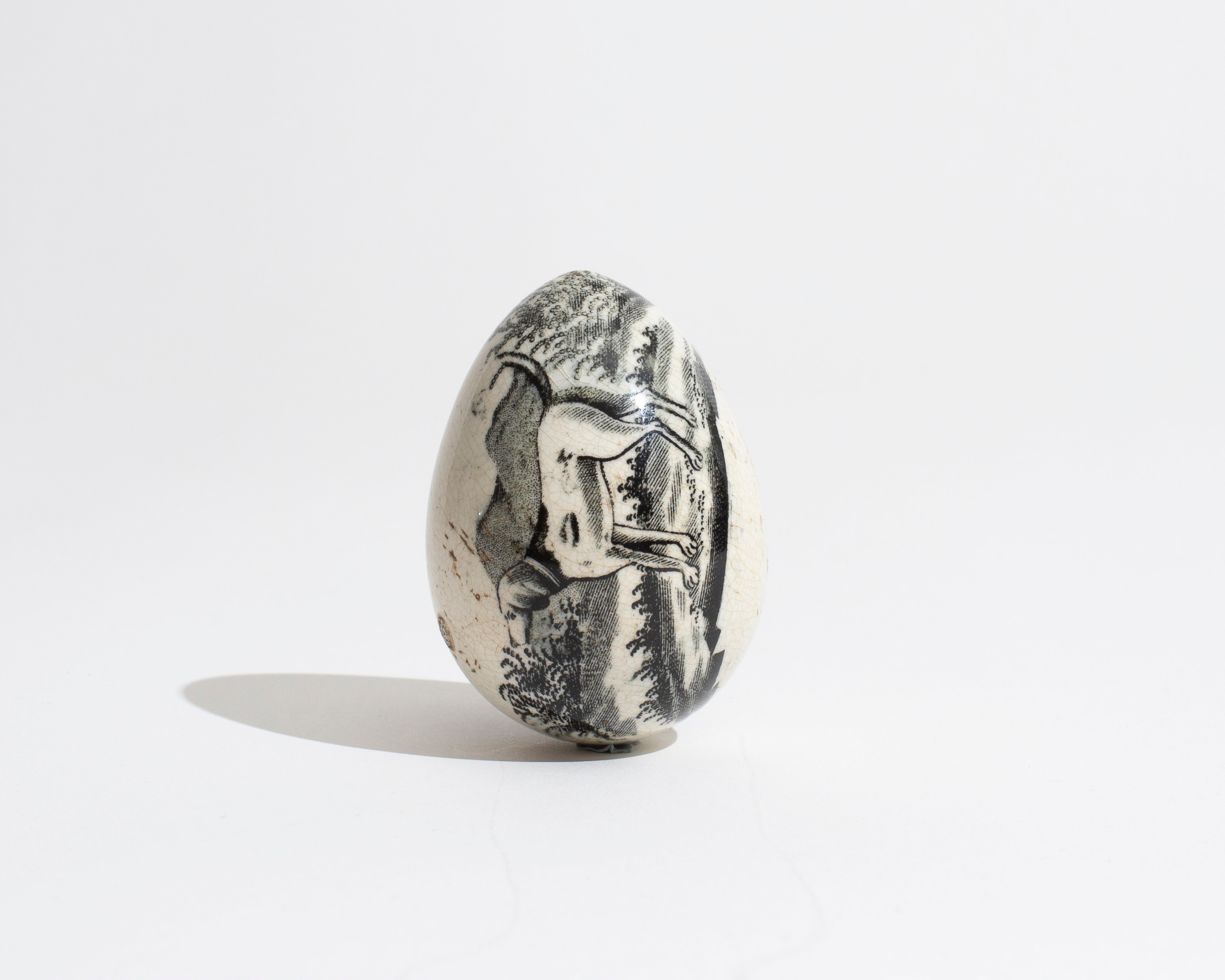 J.W.Anderson Darning Egg Stopfei Keramik Schwarz Hund 1830