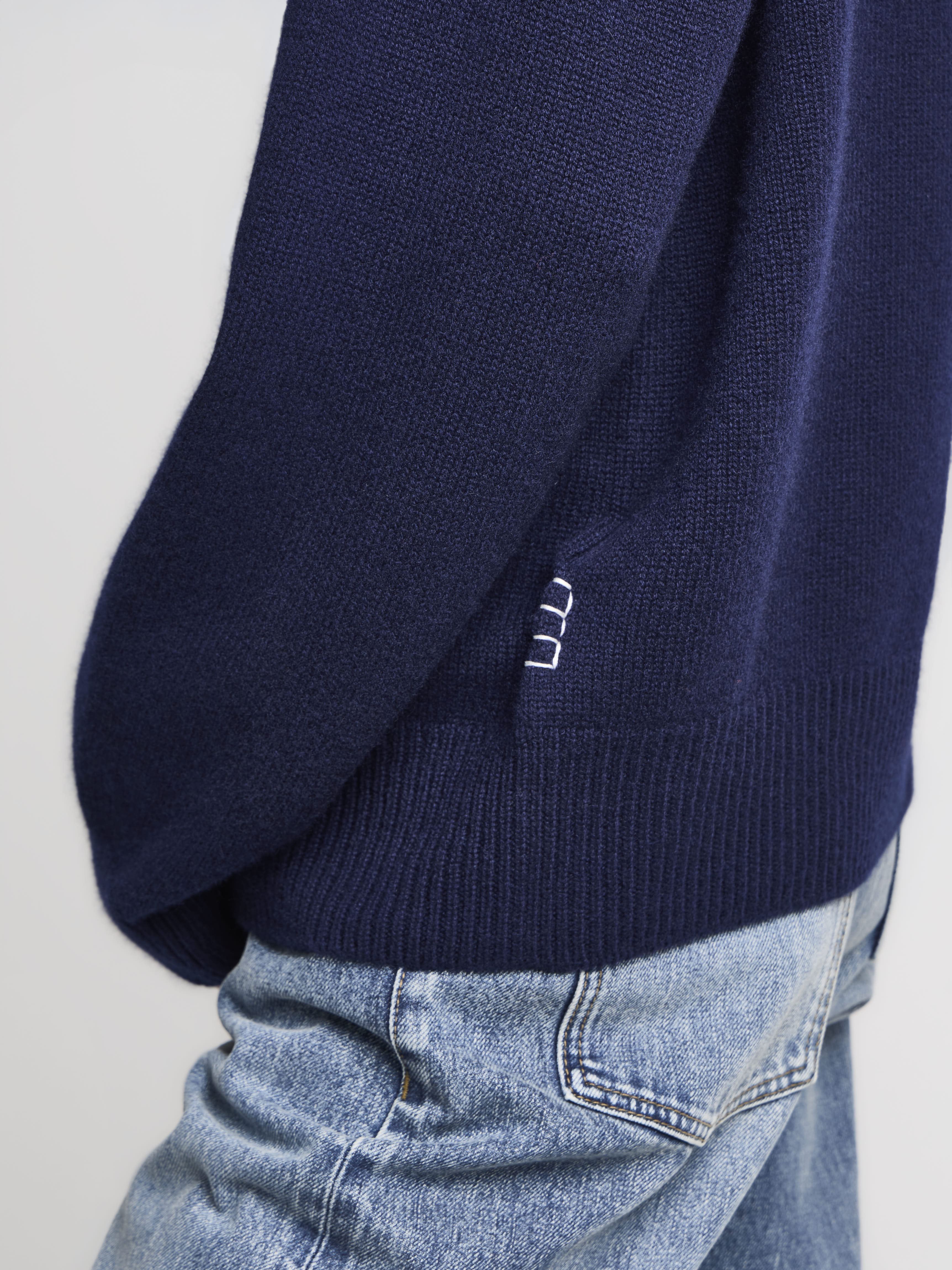 J.W.Anderson Knitwear V-Neck Cashmere Pullover Navy Damen