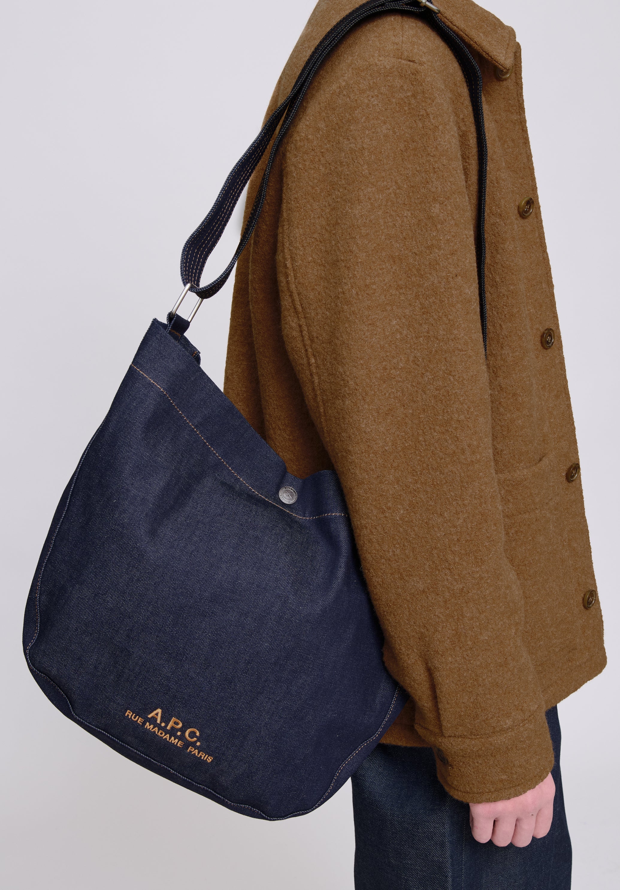 A.P.C. Besace Journal Tote Umhängetasche Baumwolle TU