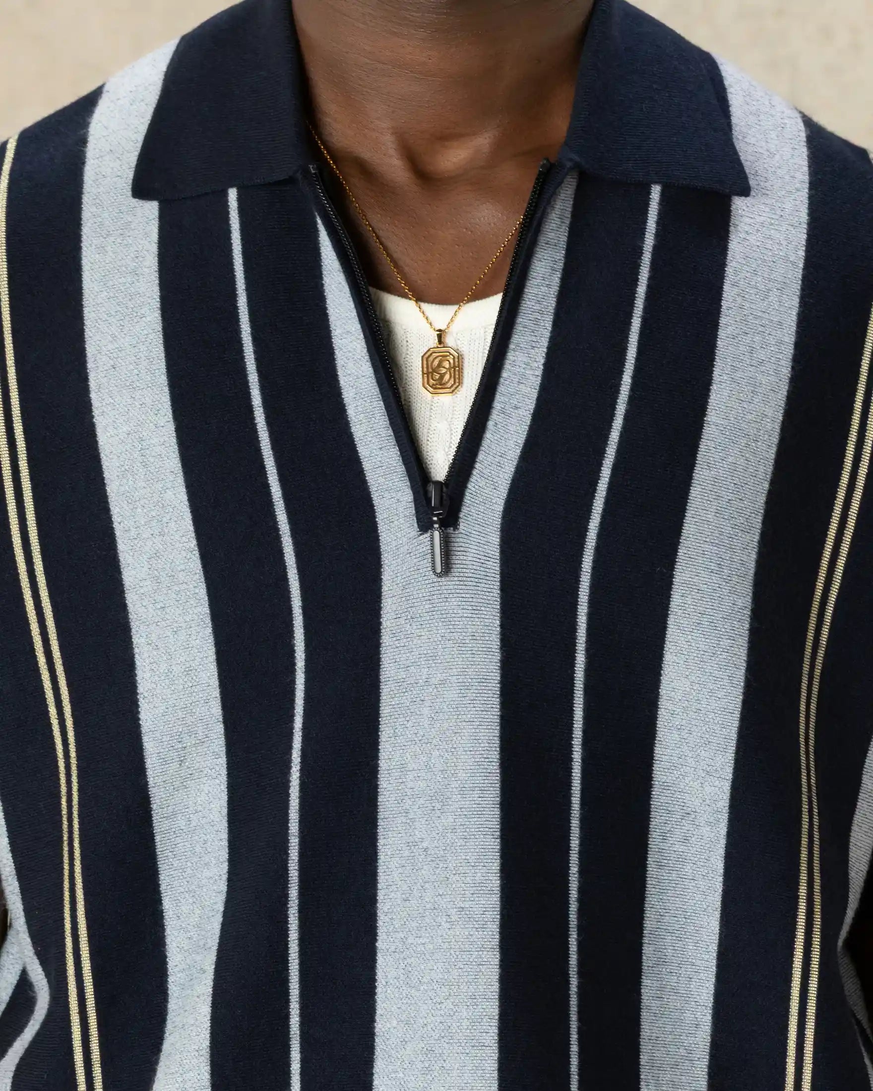 Drôle De Monsieur Striped Zipped Strickpolo navy Wolle