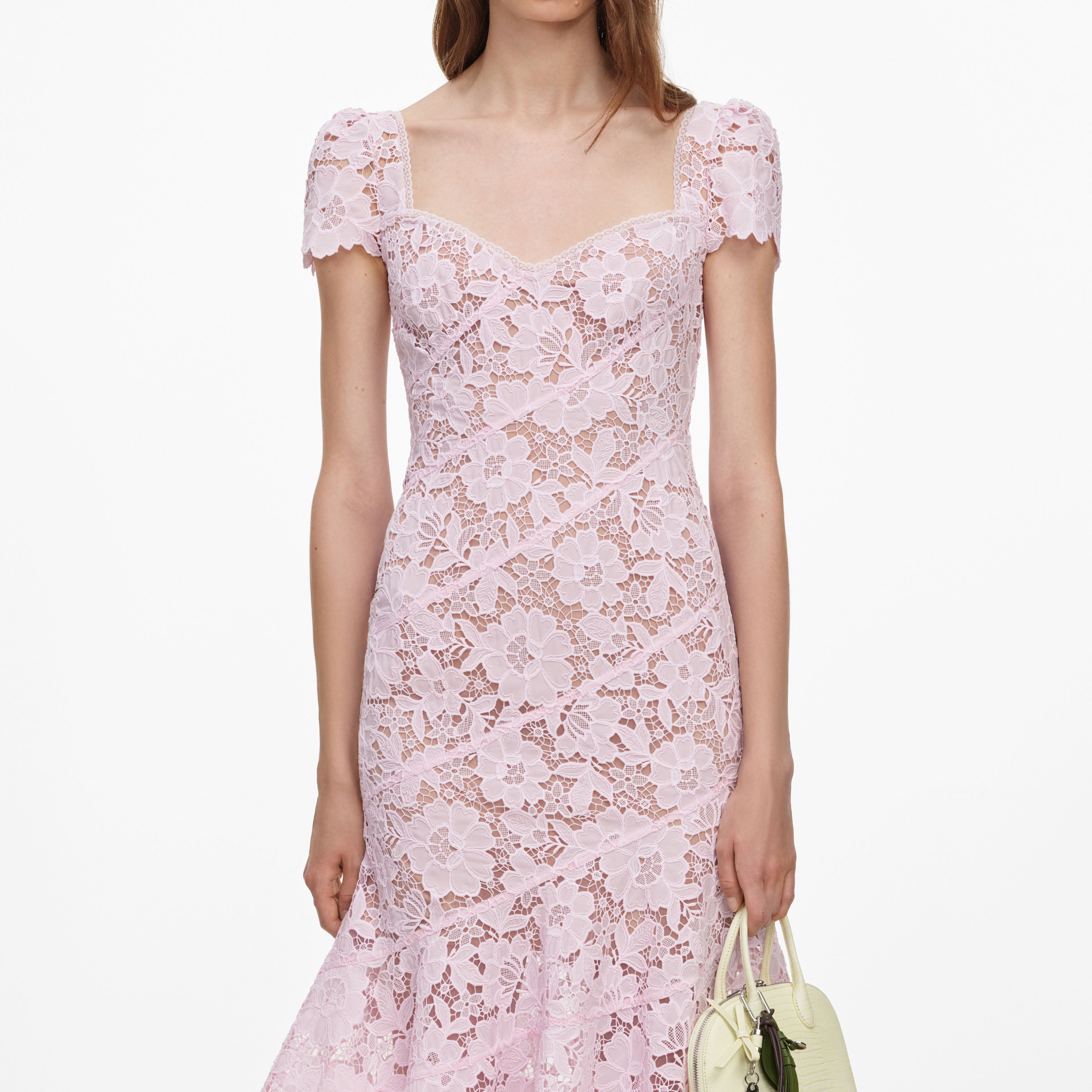 Self Portrait Spiral Lace Midikleid rosa Herzausschnitt