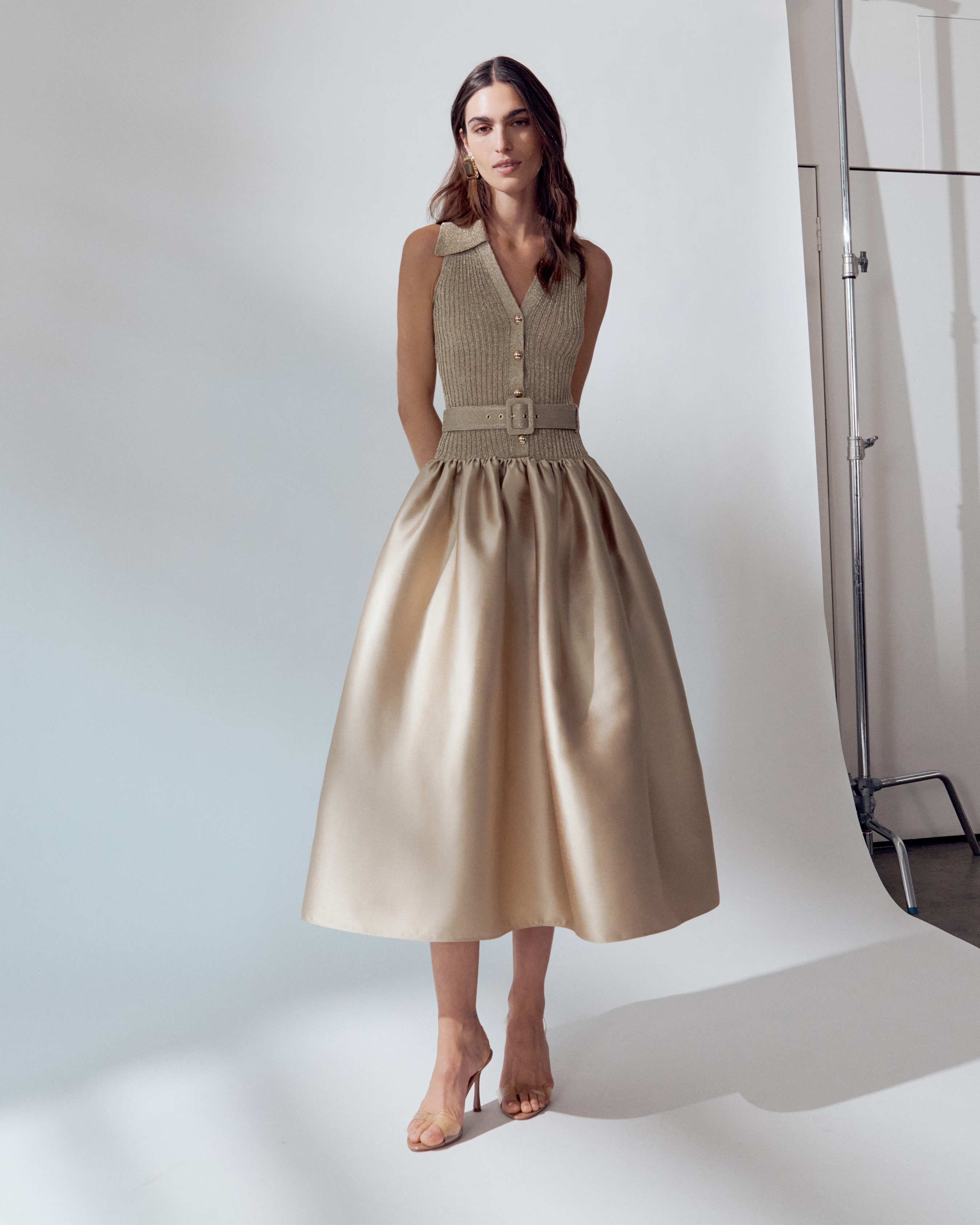Self Portrait Gold Sleeveless Knit Midikleid Gold Taft