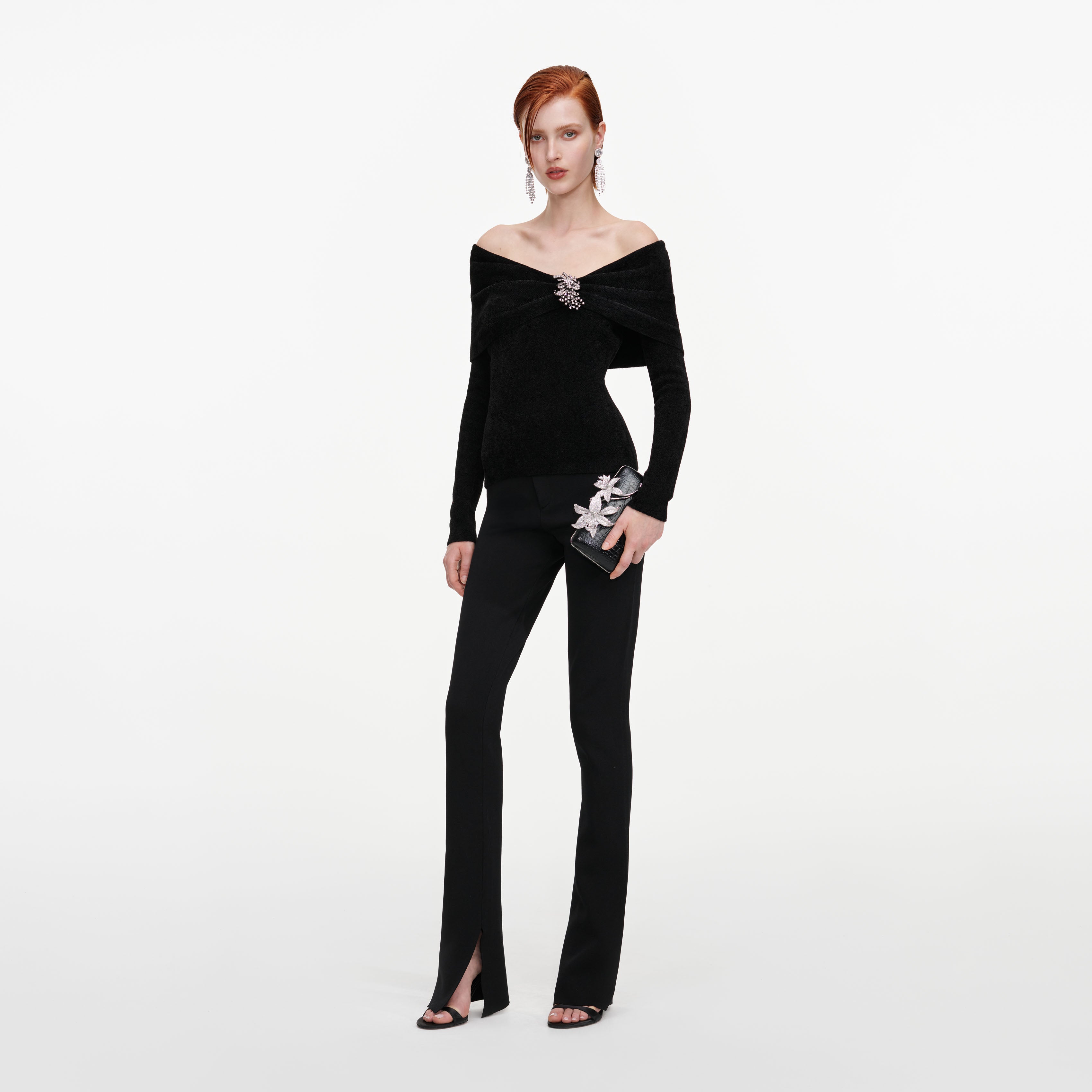 Self Portrait Chenille Stricktop schwarz Brosche Gr. S