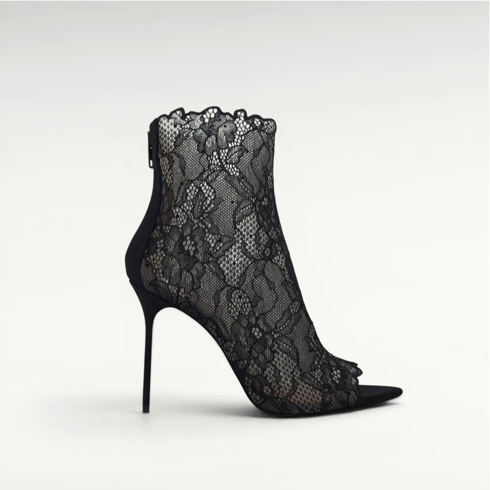 Gedebe Bella Bootie Spitze Open-Toe Stiefeletten