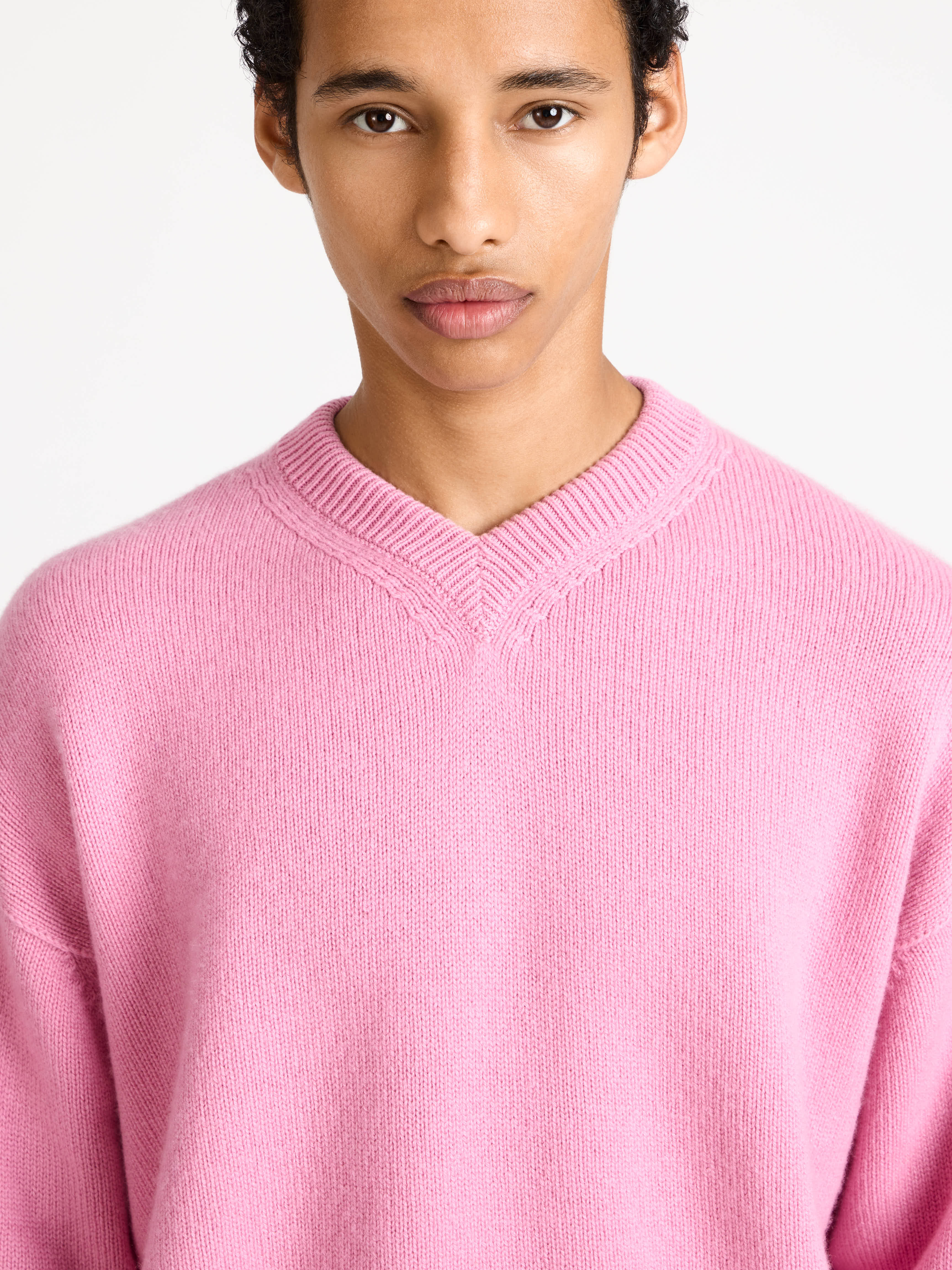 J.W.Anderson V-Neck Kaschmir Pullover Herren Bubblegum