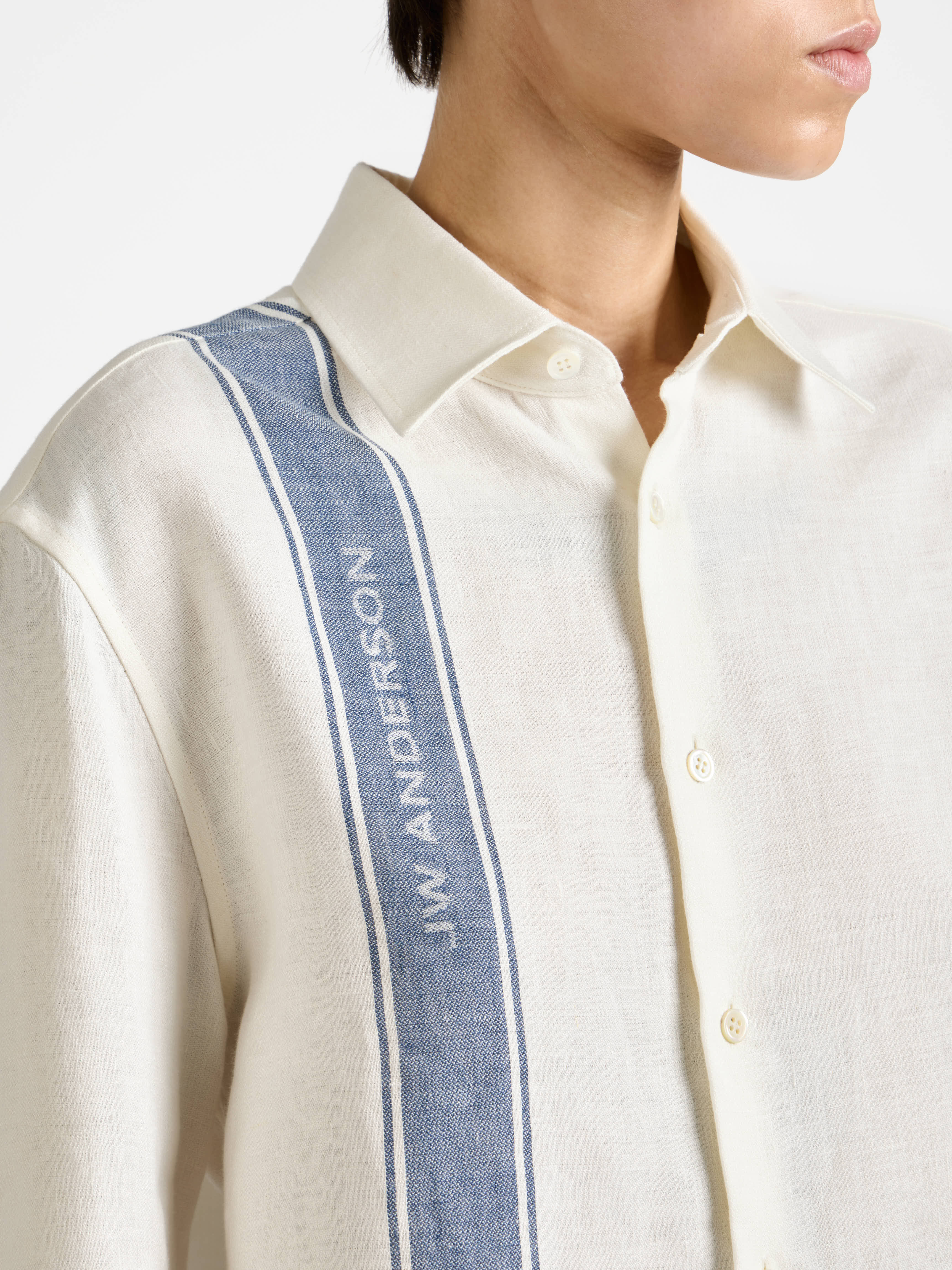 J.W.Anderson Shirts Cropped Shirt weiss-blau Leinen