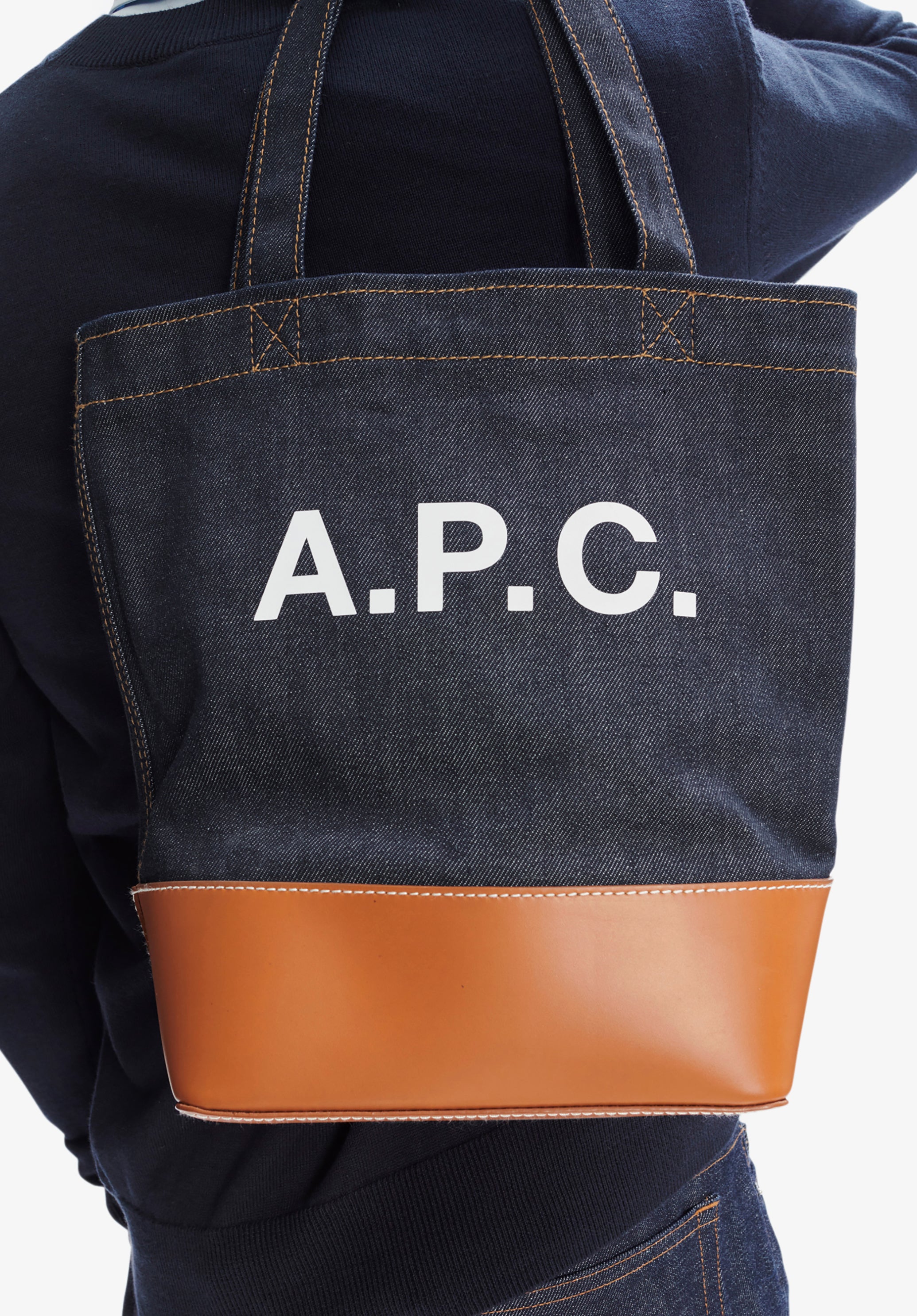 A.P.C. Axelle Klein Stoffbeutel Tote Denim blau TU Leder