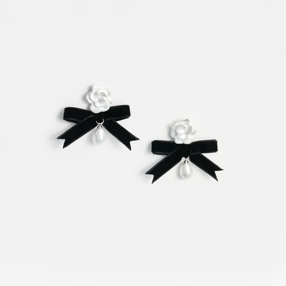Self Portrait Pearl Black Bow Ohrringe Schwarz Perle One Size