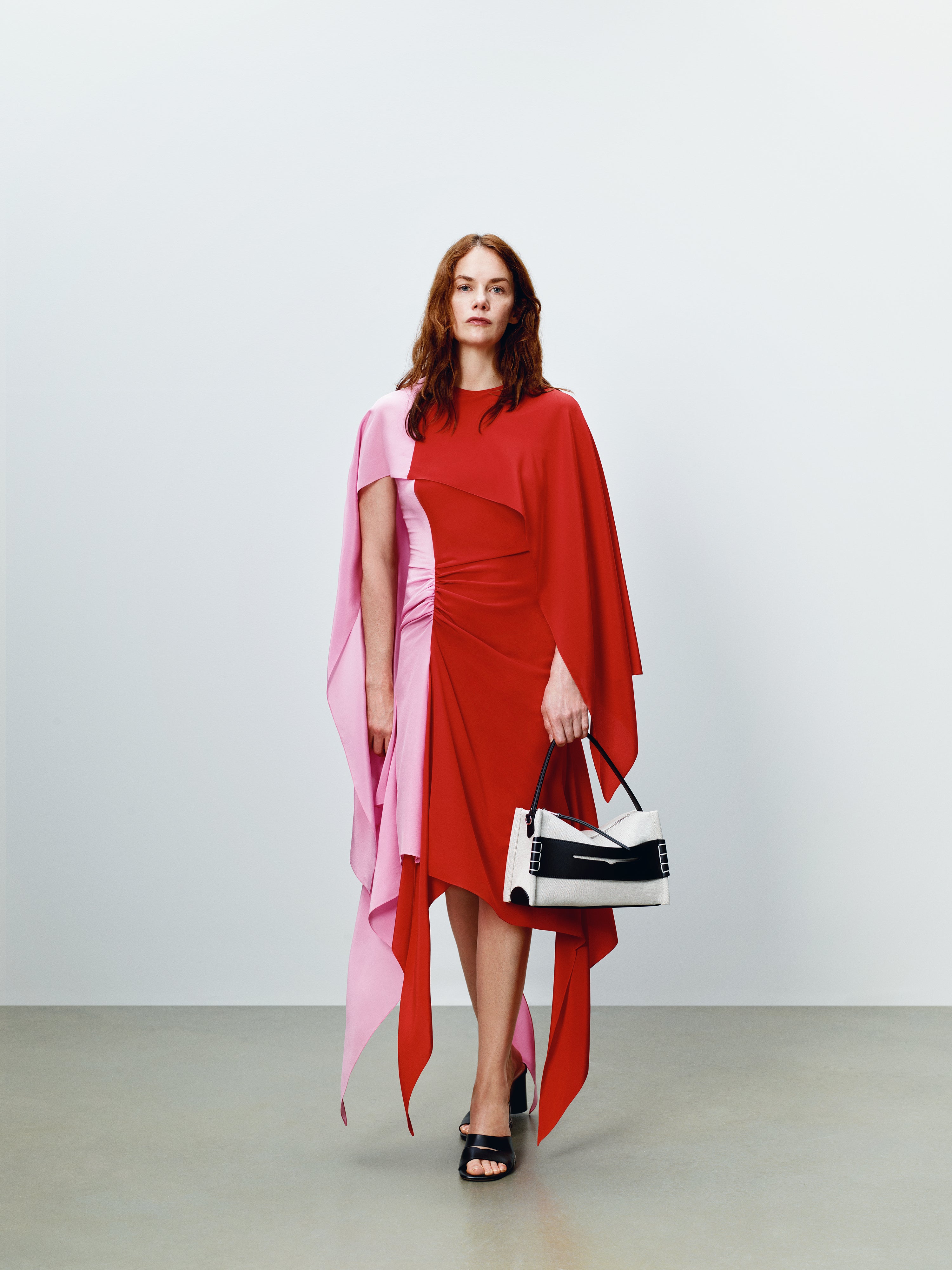 J.W. Anderson Cape Seidenkleid Rot Pink Damen