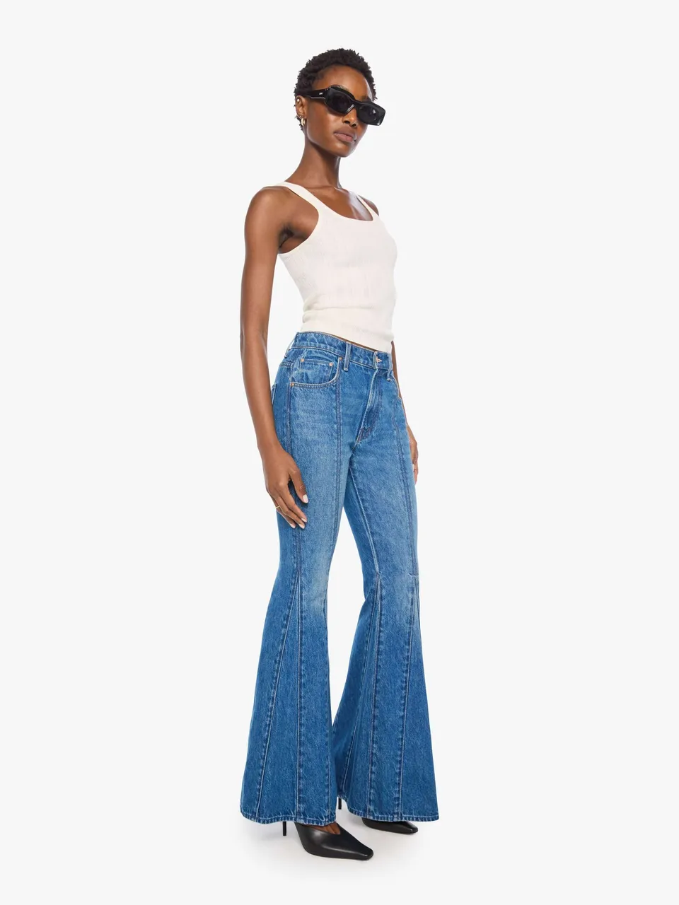 MOTHER Denim SNACKS Seamed Dollop Heel Jeans On Tap Flare