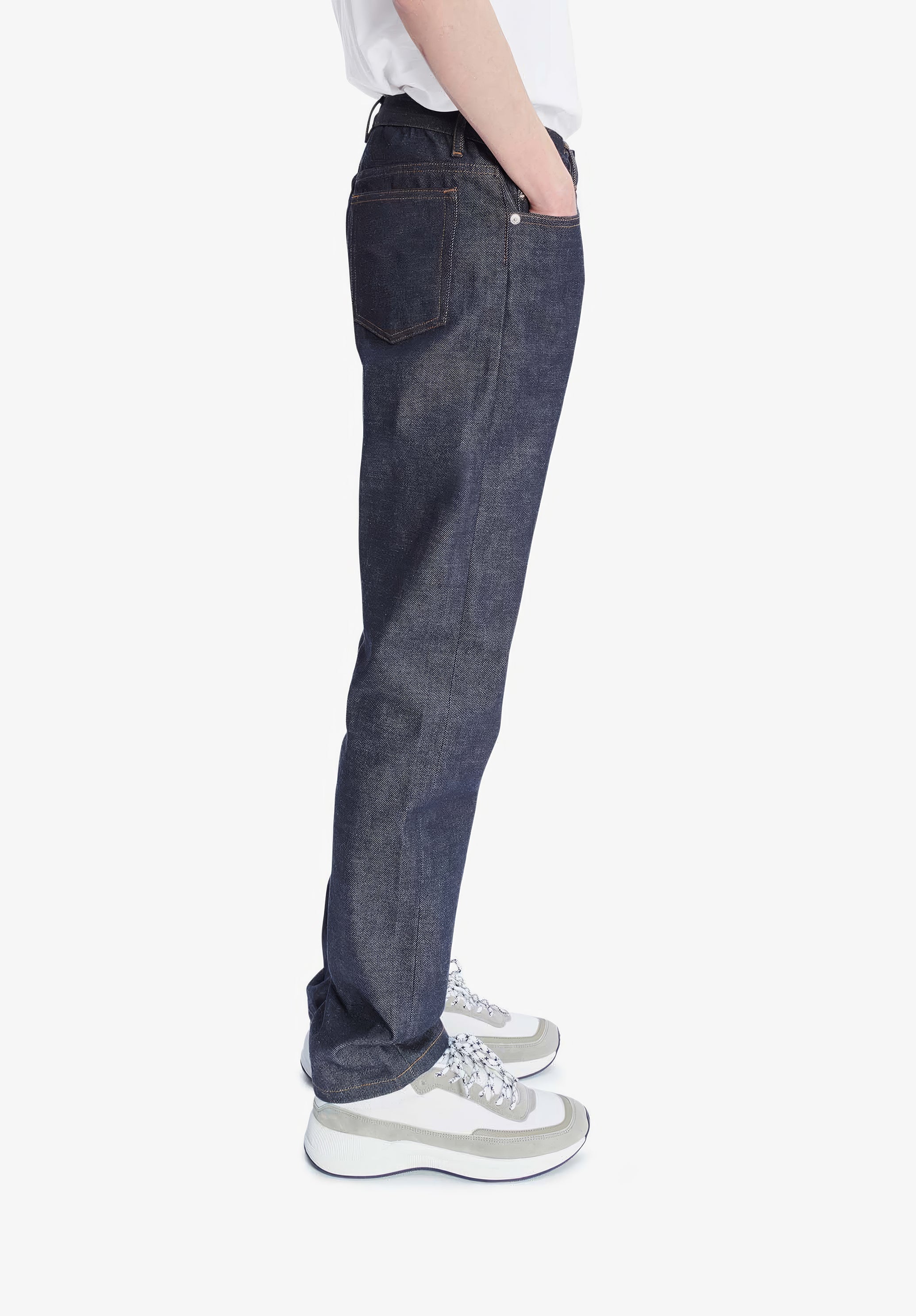 A.P.C. Jeans Standard Straight Raw Denim Gr. 31