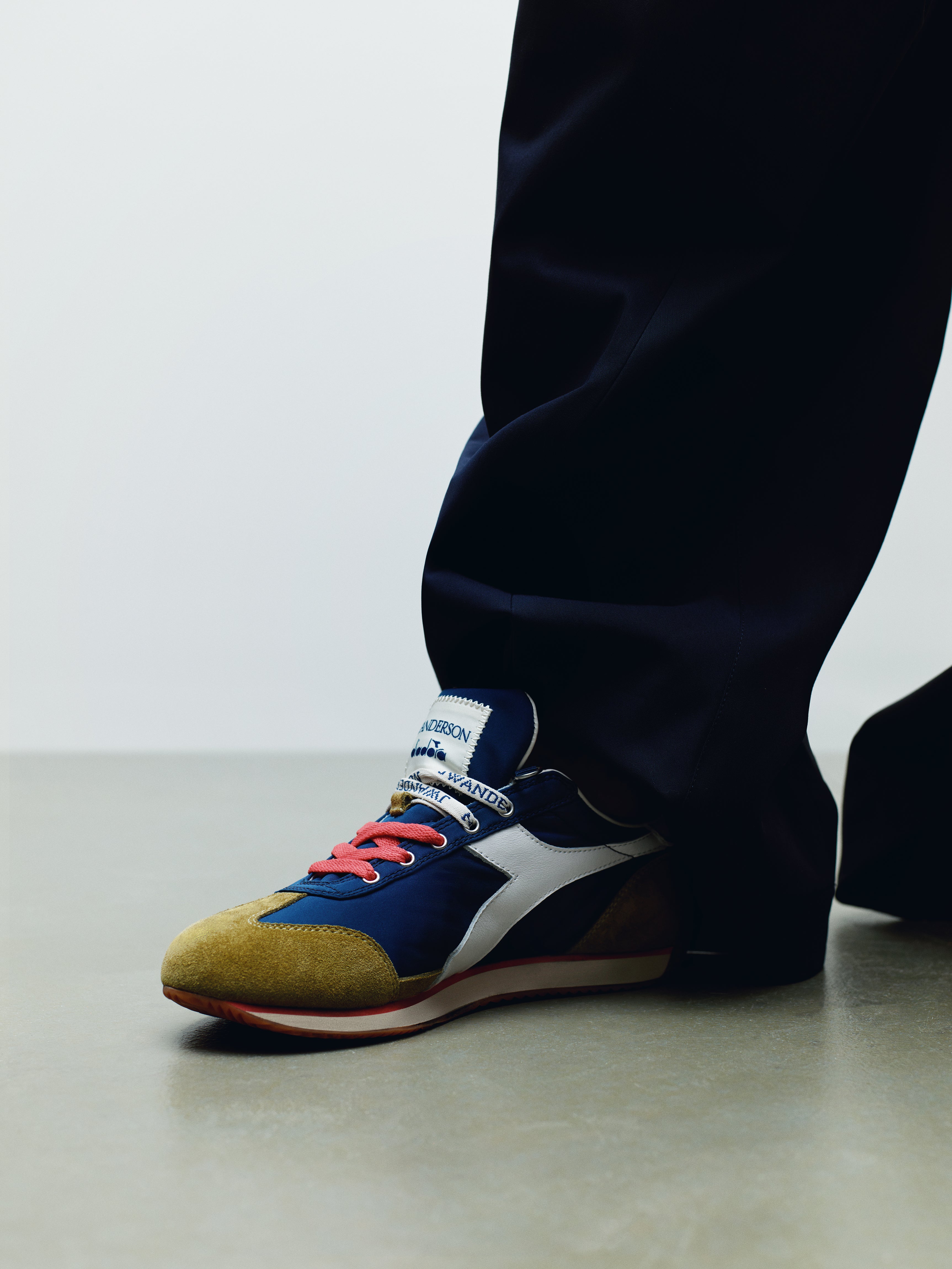 J.W.Anderson Equipe Sneaker Damen Navy-Peony Blau