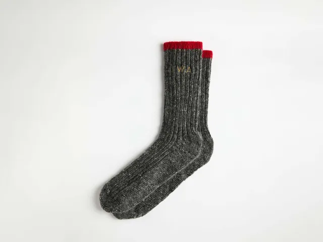 J.W.Anderson Donegal Socken Grau Melange Wolle