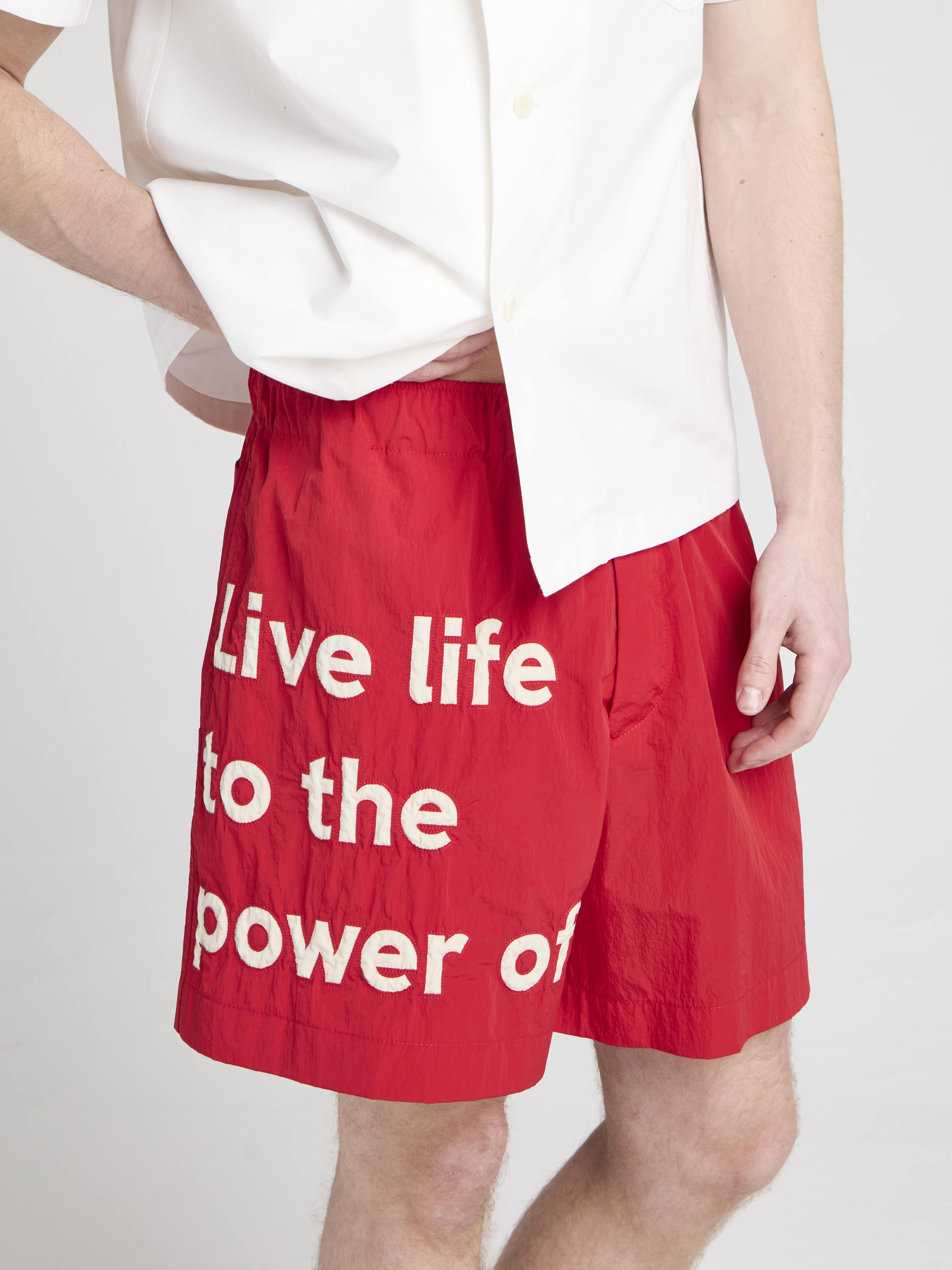 JW Anderson x Guinness Track Shorts Rot Unisex