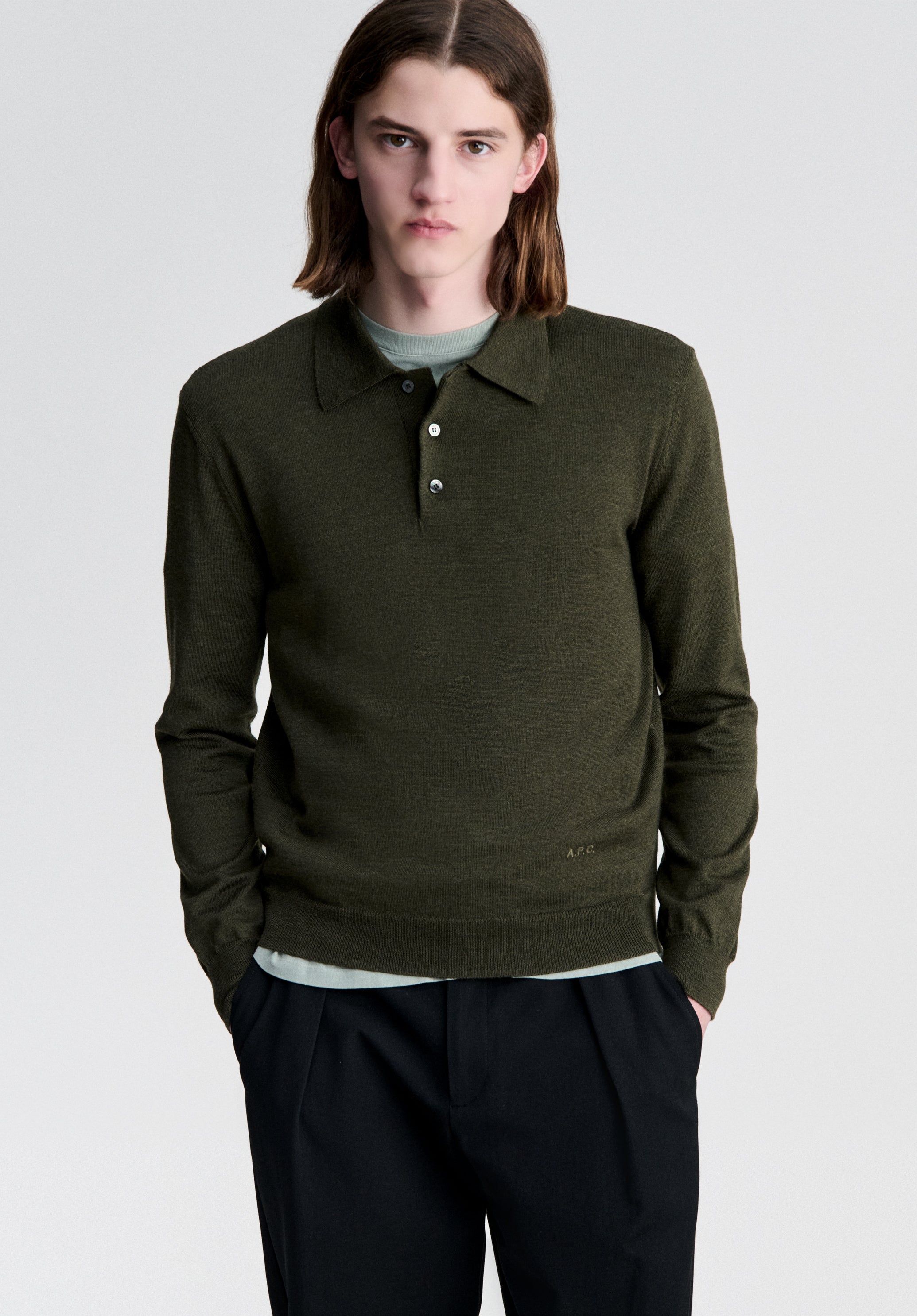 A.P.C. Woll Poloshirt dunkelgrün Langarm Perlmutt
