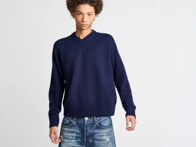 J.W.Anderson V-Neck Cashmere Pullover Navy Herren