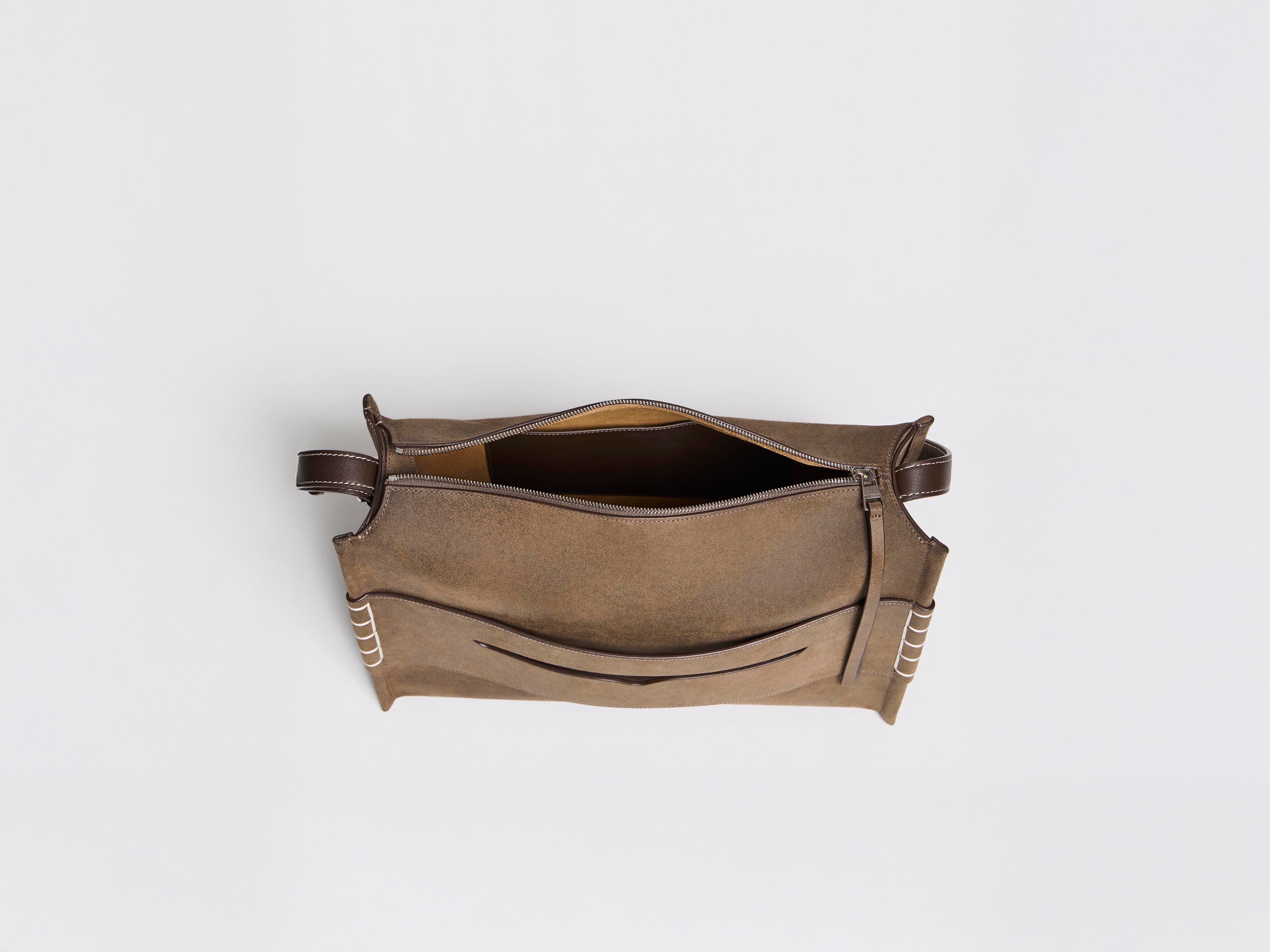 J.W. Anderson Messenger Loafer Bag Dunkeltaupe Velours