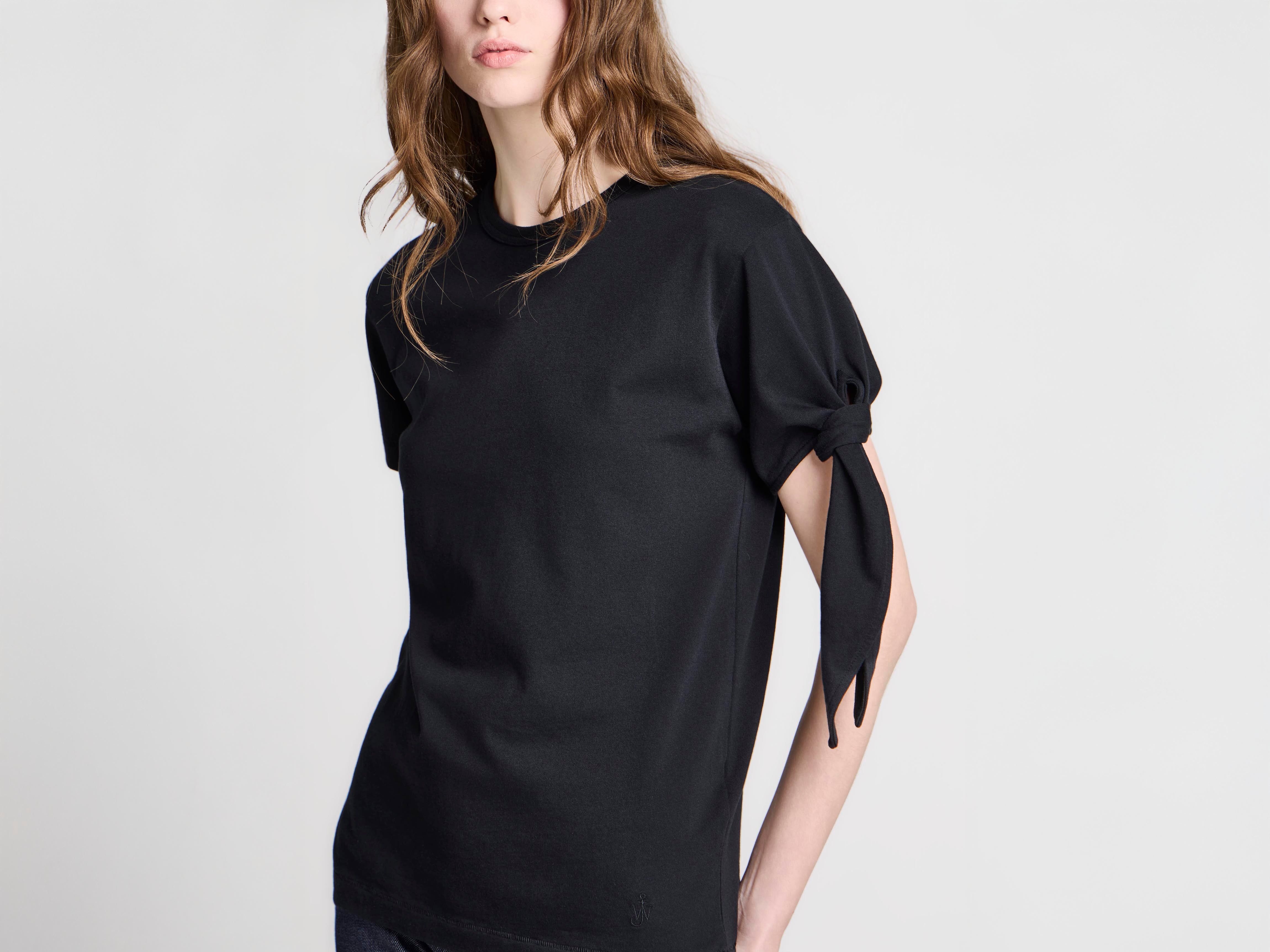 J.W.Anderson Shirts Knotted Sleeve T-Shirt Damen Schwarz Anker-Stick