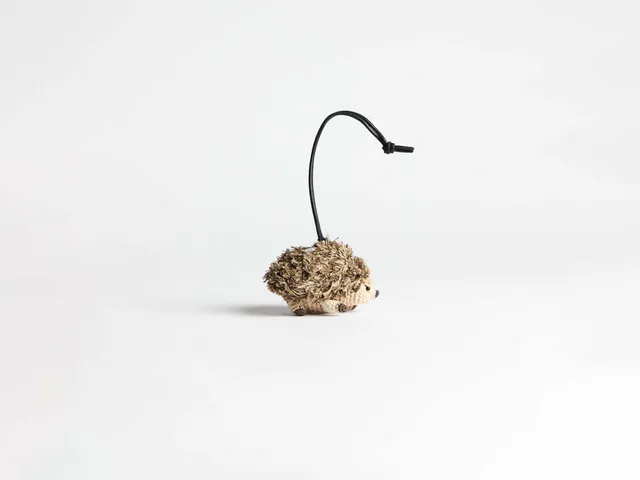 J.W.Anderson Hedgehog Anhänger Handgehäkelt Baumwolle