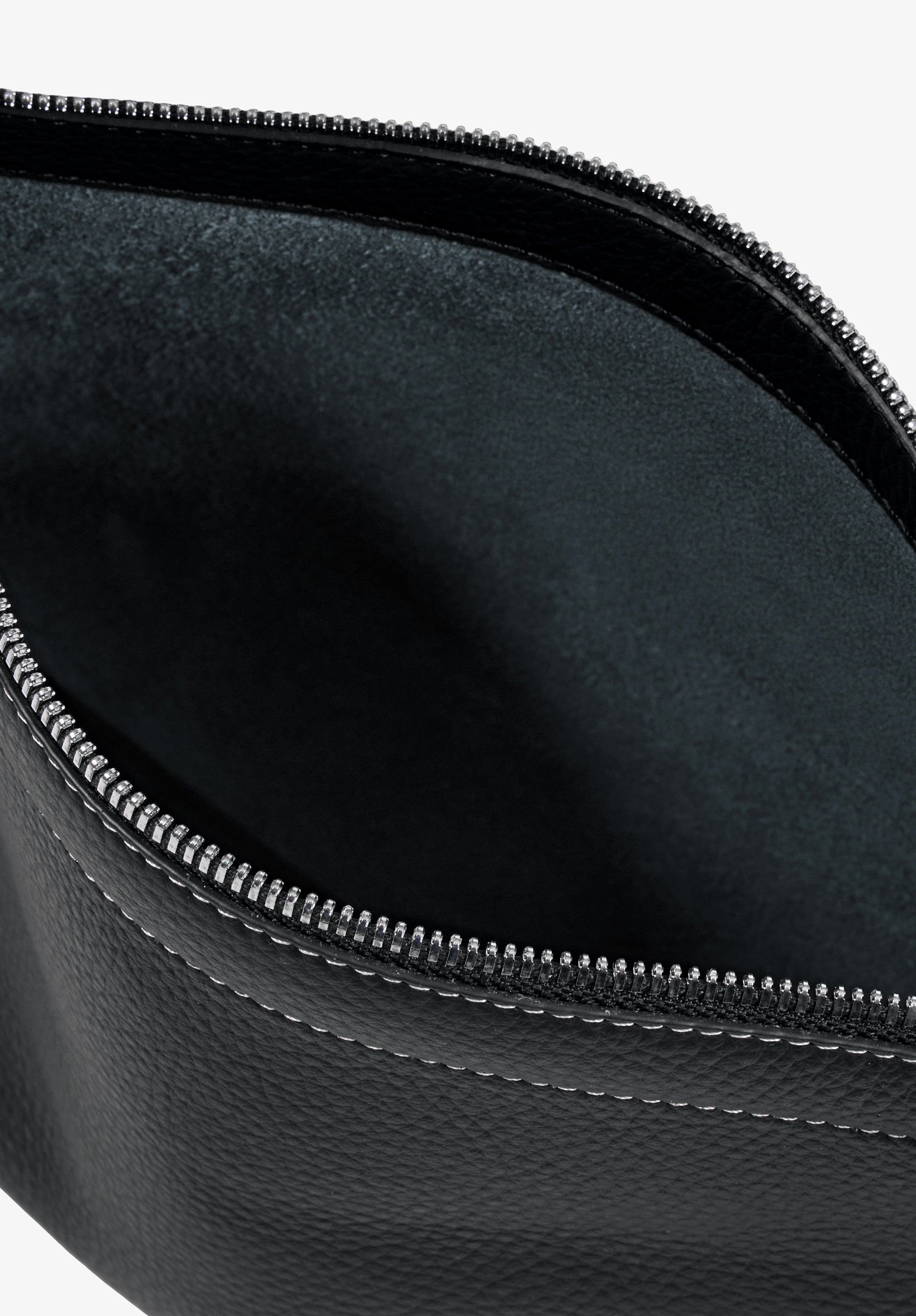 A.P.C. Neige Clou Clutch Leder 30x25cm Nieten