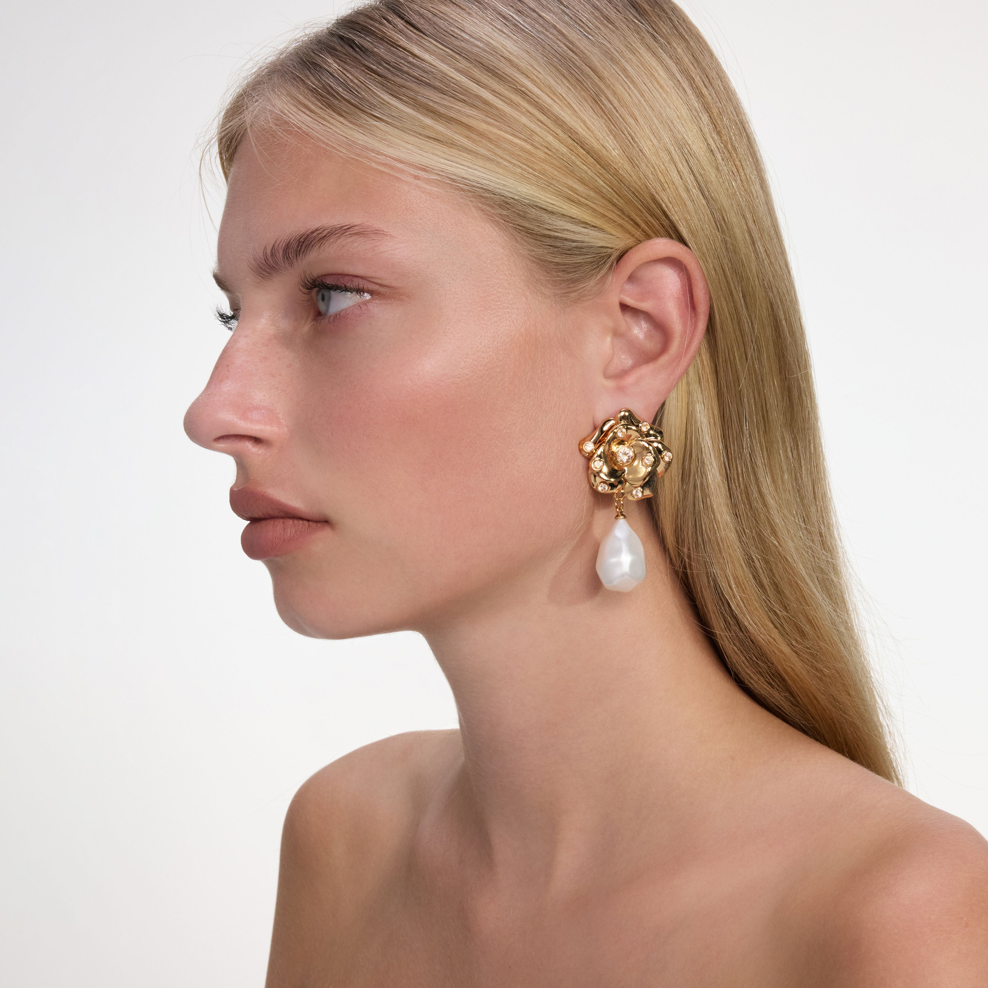 Self Portrait Gold Flower Pearl Ohrringe Gold Blume
